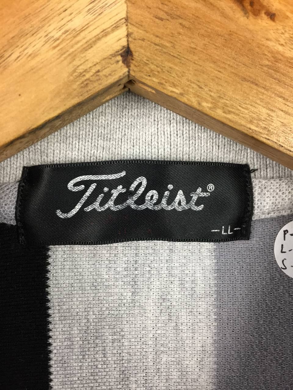 Titleist Vtg Titleist Vertical Striped Golf Polo Long Sleeve Shirt Size US M / EU 48-50 / 2 - 12 Thumbnail