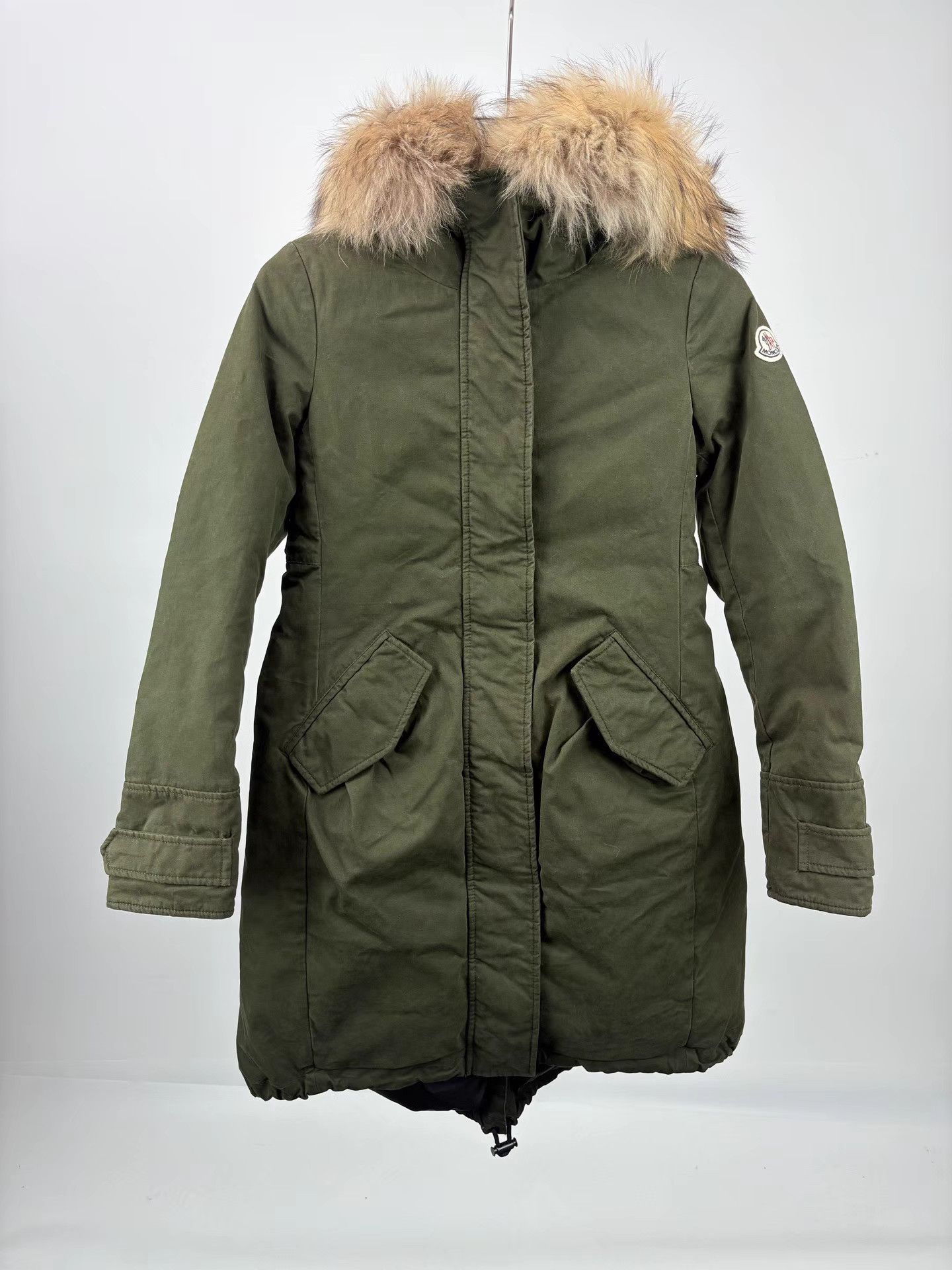 Moncler MONCLER EVANTHIA Long Down Parka with Fur Hood Size US XS / EU 42 / 0 - 1 Thumbnail