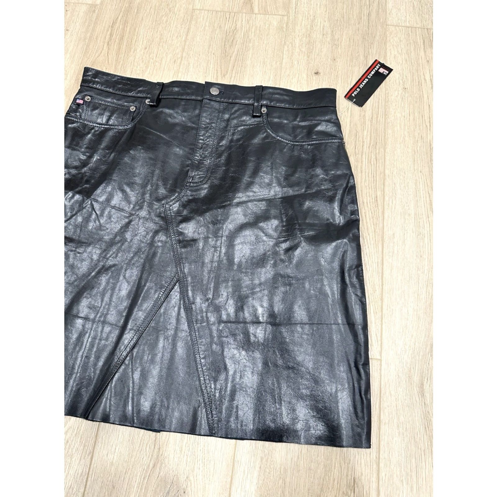 Polo Ralph Lauren VINTAGE Polo Ralph Lauren Leather Skirt Womens 14 Black Mini Short Retro Button Pockets Lined Size 36" / US 14 / IT 50 - 2 Thumbnail
