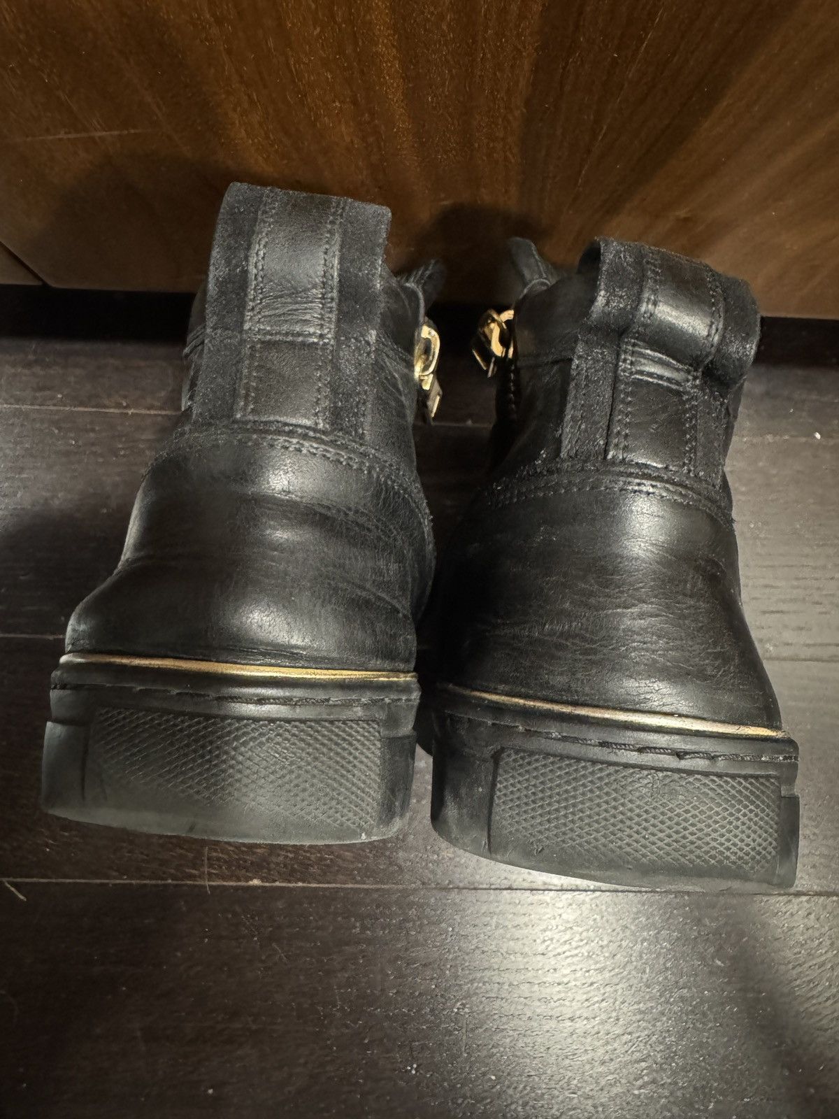 Balmain Quilted High Top Balmain Sneakers Black Gold Size US 8 / EU 41 - 4 Thumbnail