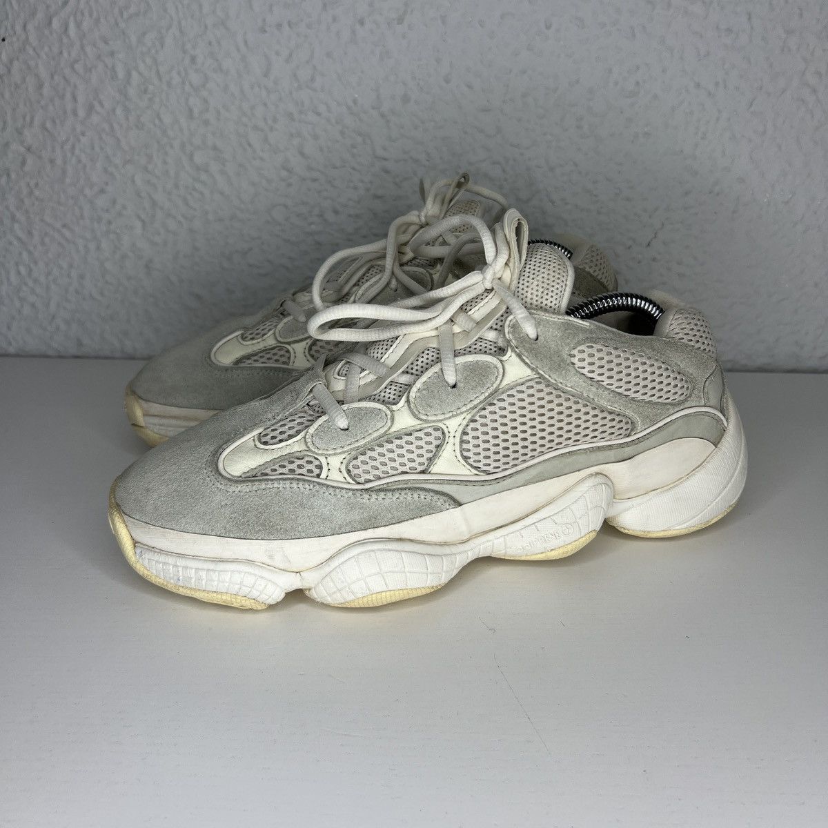 Adidas Adidas x Yeezy 500 ‘Bone White’ Size US 9.5 / EU 42-43 - 1 Thumbnail