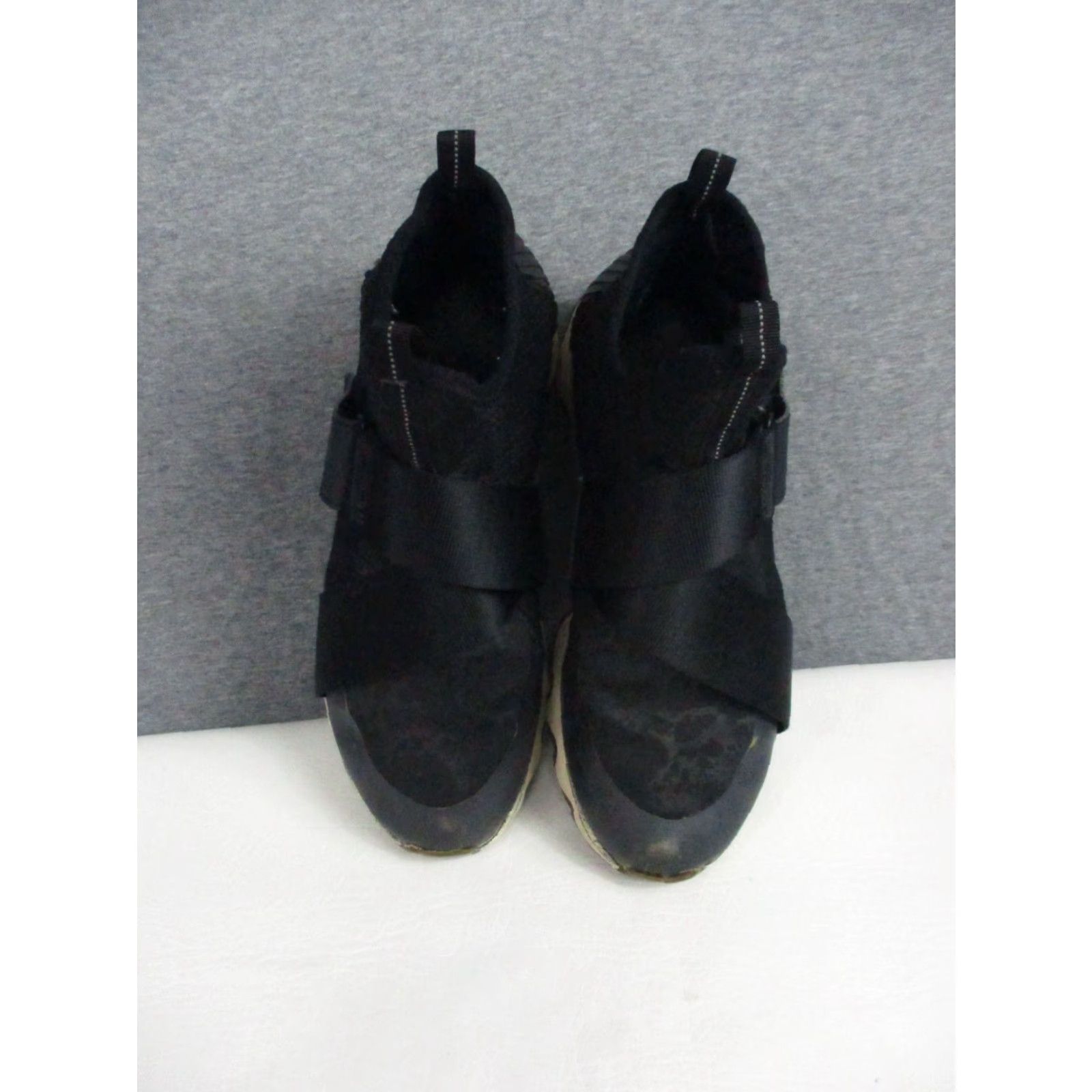 SOREL Sorel Women 7.5 M Kinetic Sneak Knit Black Sneaker Scalloped Sole Stretch Strap Size US 8 / IT 38 - 4 Thumbnail