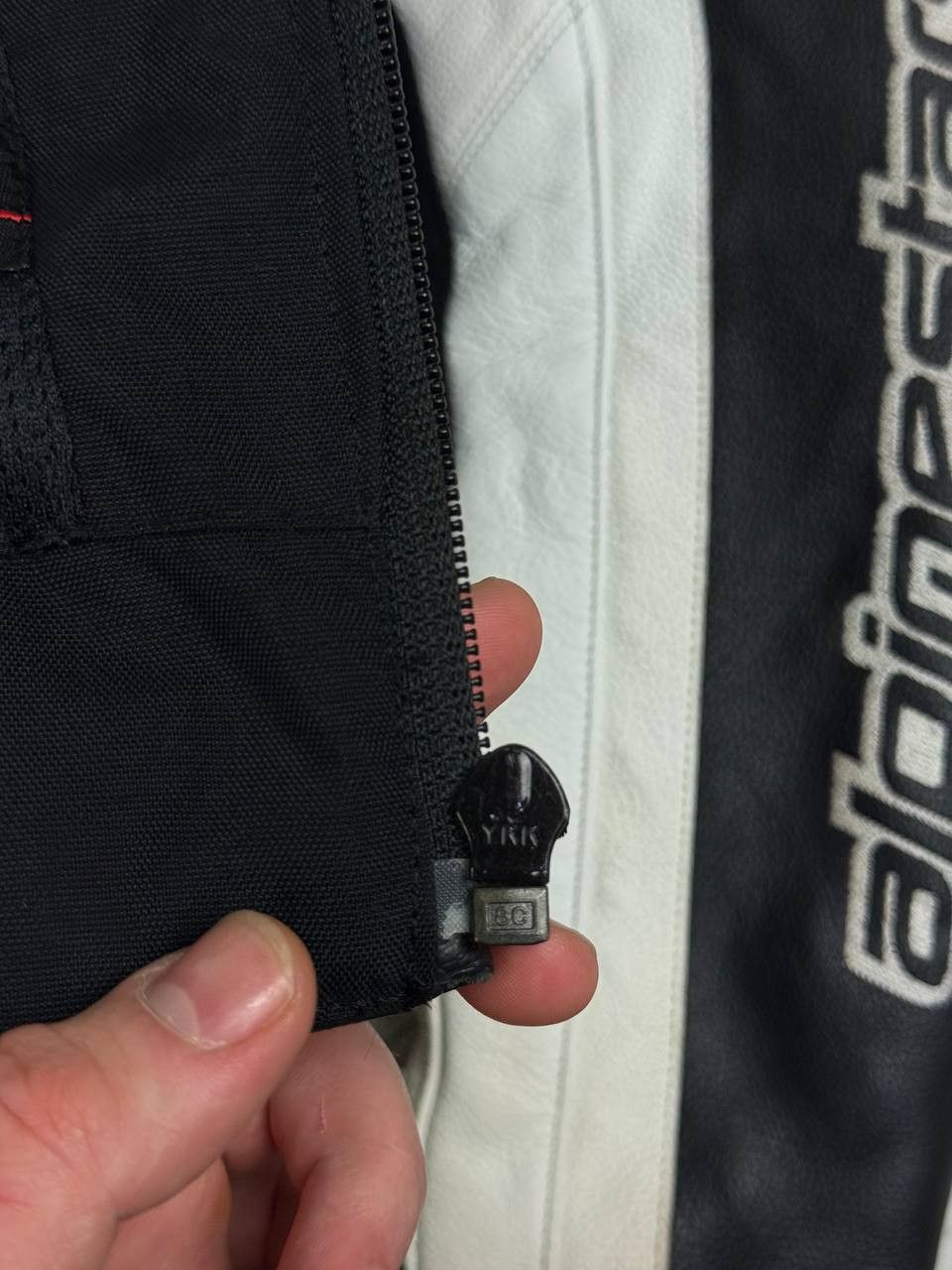 Alpinestars Alpiestars Leather Jacket Moto Armoured Padded Lined Size US L / EU 52-54 / 3 - 9 Thumbnail