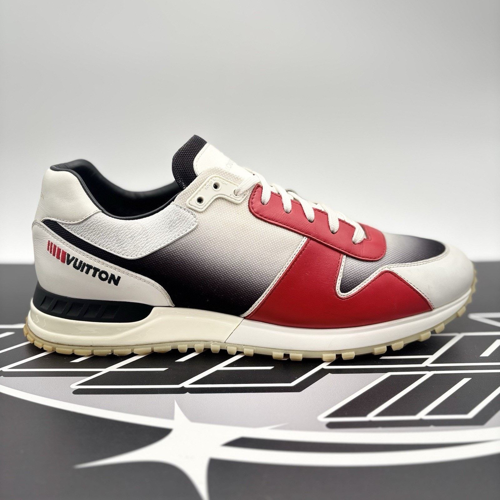 Louis Vuitton Louis Vuitton Runaway ' Red Black White ' | GOOD CONDITION! Size US 10 / EU 43 - 2 Thumbnail
