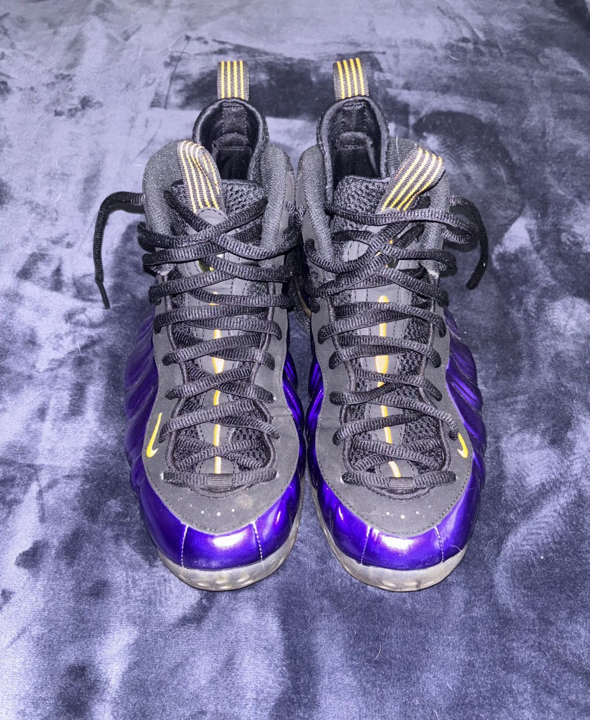 Nike Nike Air Foamposite Ones Phoenix Suns Size US 10.5 / EU 43-44 - 2 Thumbnail
