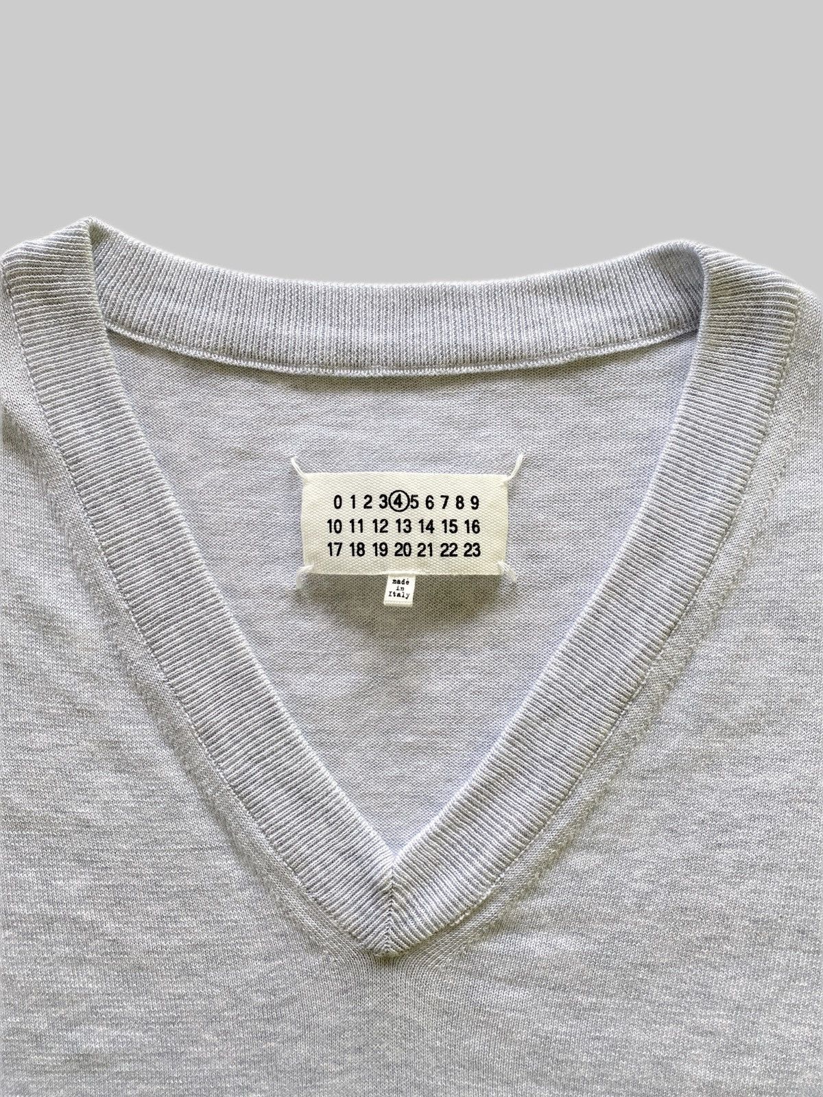 Maison Margiela SS2018 Margiela Leather Elbow Patch Sweater Size L / US 10 / IT 46 - 2 Thumbnail