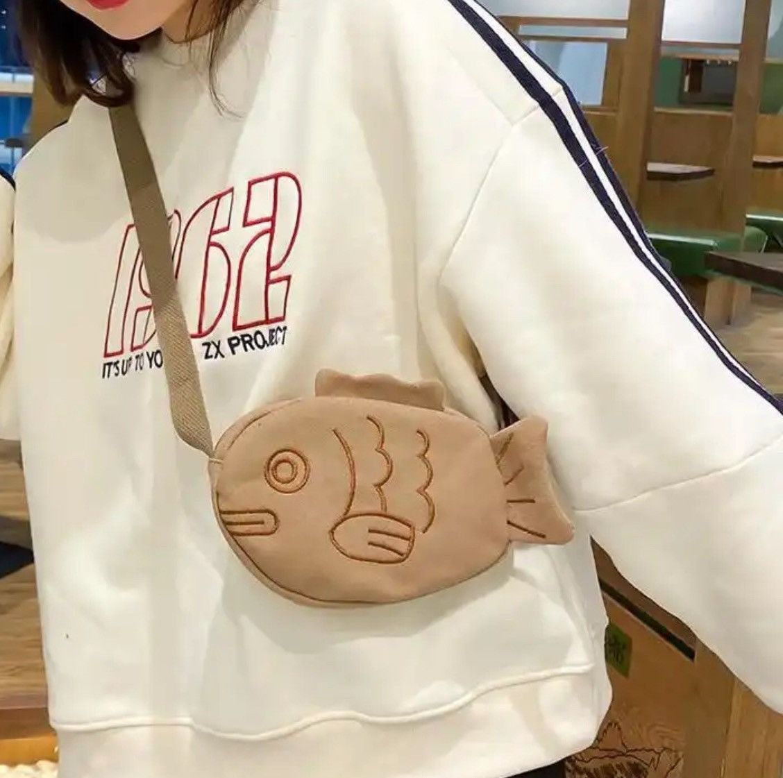 Japanese Brand Cute Fish Canvas Messenger Bag Size ONE SIZE - 2 Thumbnail
