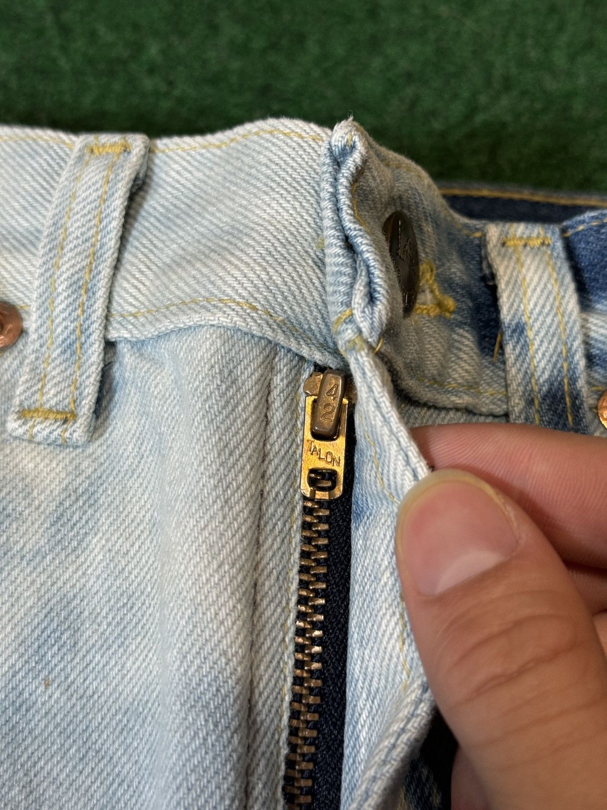 Lee × Vintage VTG 70s INSANE Lee Rider Talon Zip Slim Bleached Jeans Size US 26 / EU 42 - 4 Thumbnail