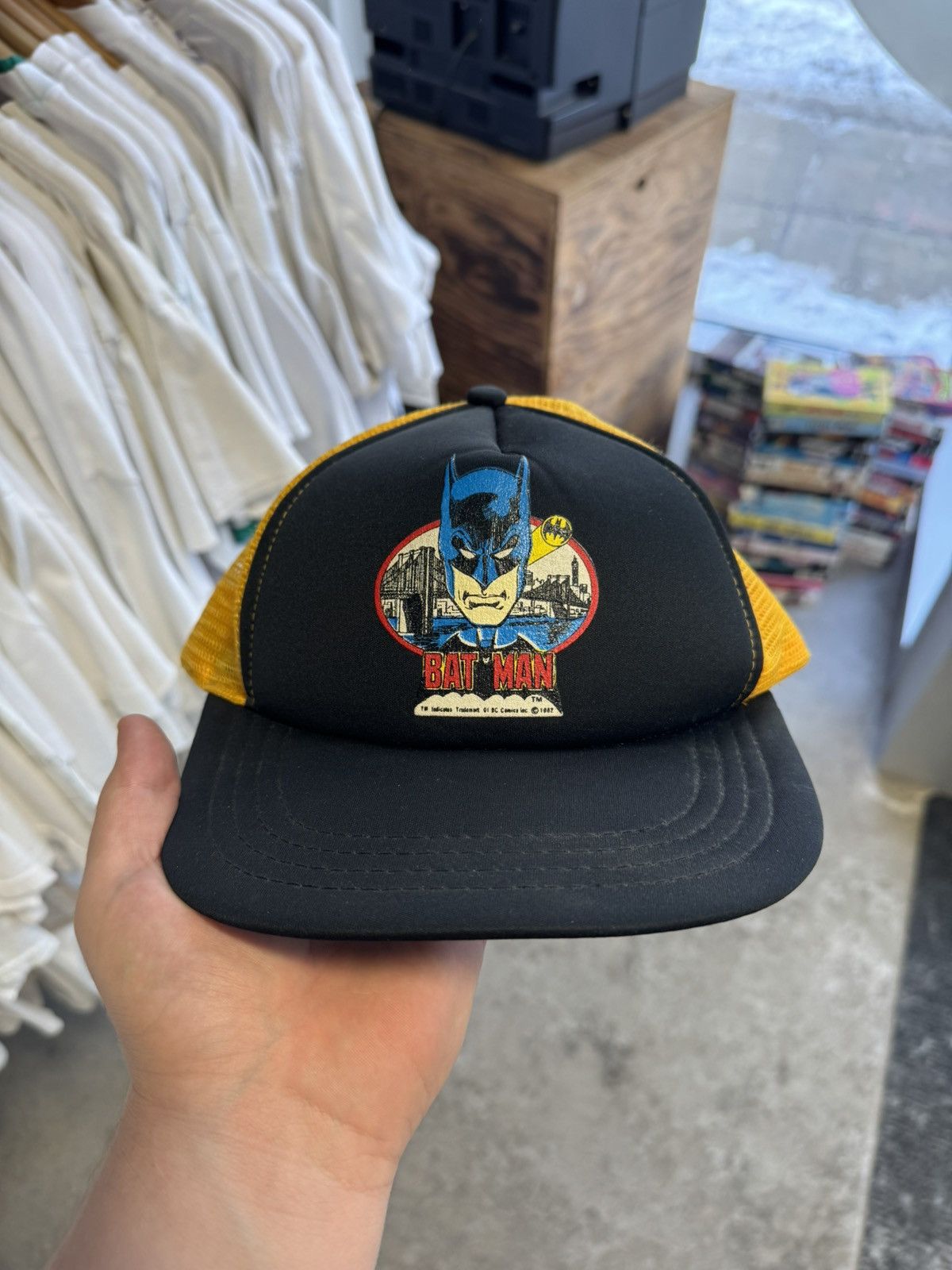 DC Comics × Vintage Vintage 1982 Batman Movie Snapback Trucker Hat Size ONE SIZE - 1 Thumbnail