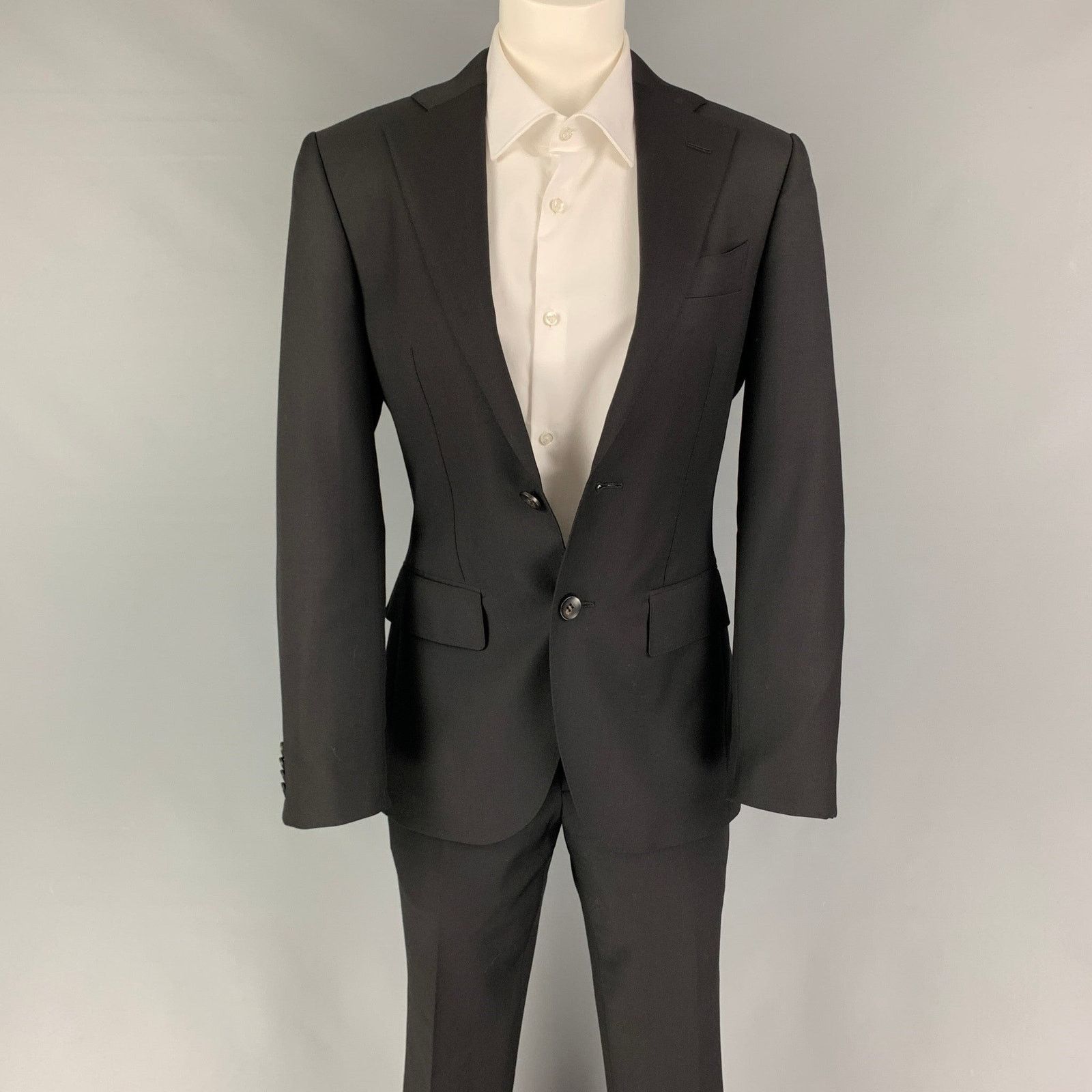 Suitsupply SUITSUPPLY Size 36 Black Wool Single Breasted Suit Size 36R - 1 Thumbnail