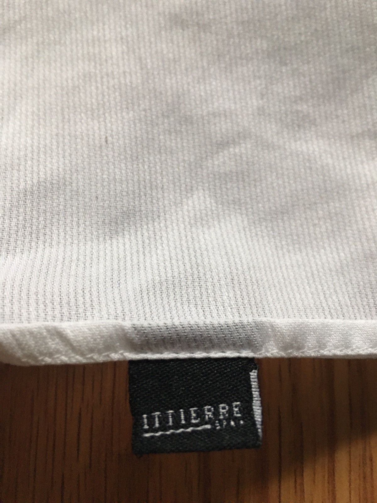Versace VERSUS Gianni Versace White Italy Luxury Shirt Size 36/50 Size US L / EU 52-54 / 3 - 11 Thumbnail