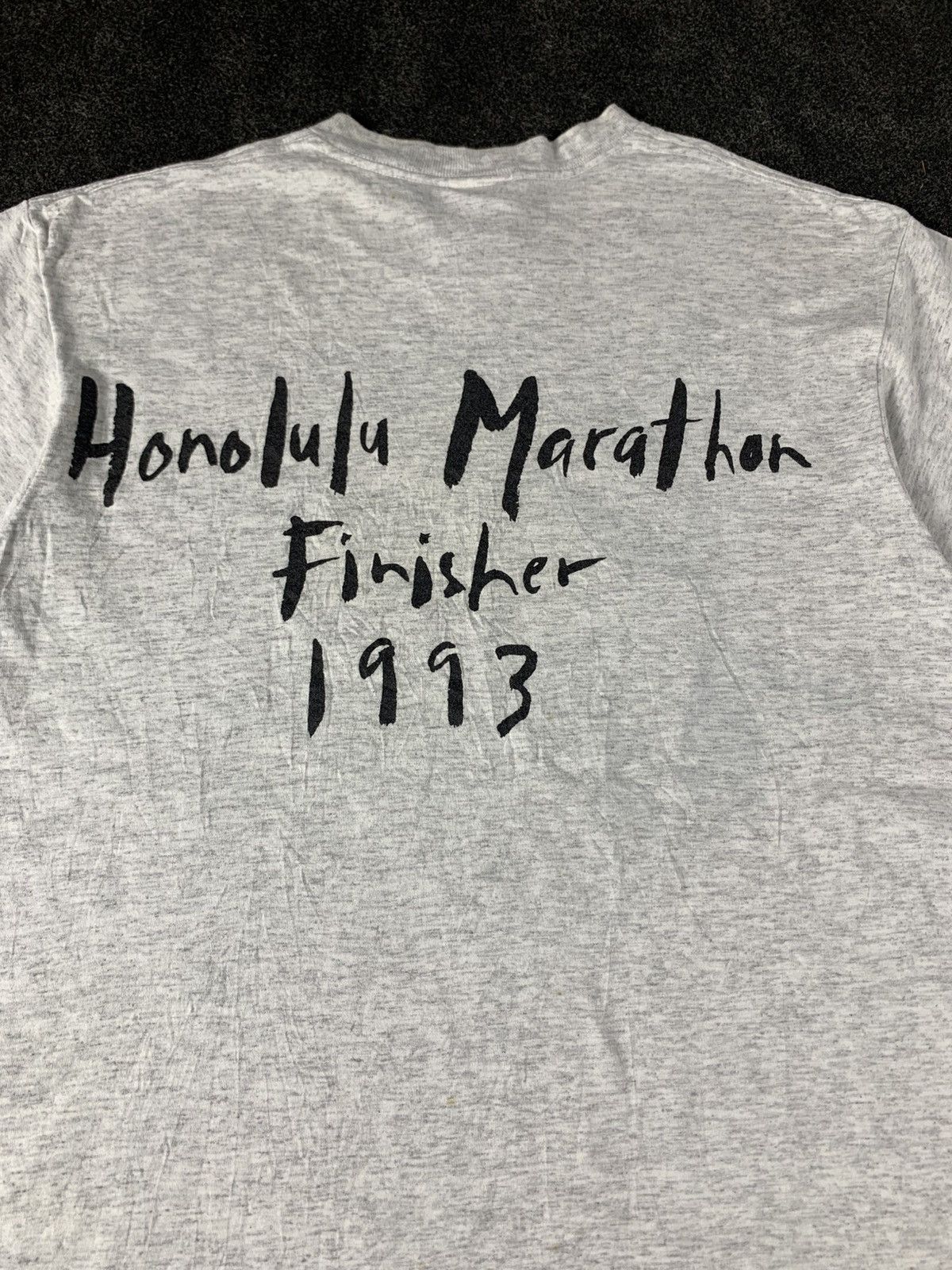 Vintage Vintage 1993 Nike Honolulu Marathon Finisher Tee Size US M / EU 48-50 / 2 - 10 Thumbnail