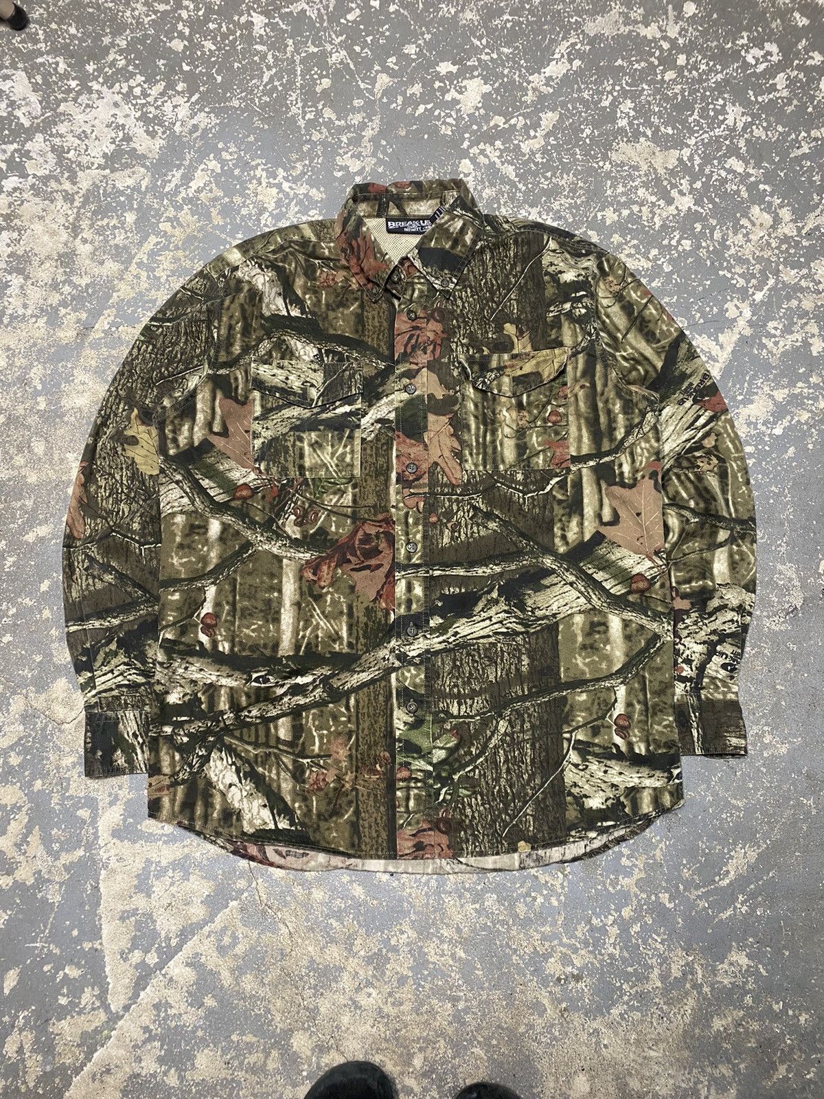 Carhartt × Realtree × Vintage Vintage Break Up Infinity Camo RealTree Botton Up Work Size US M / EU 48-50 / 2 - 1 Thumbnail