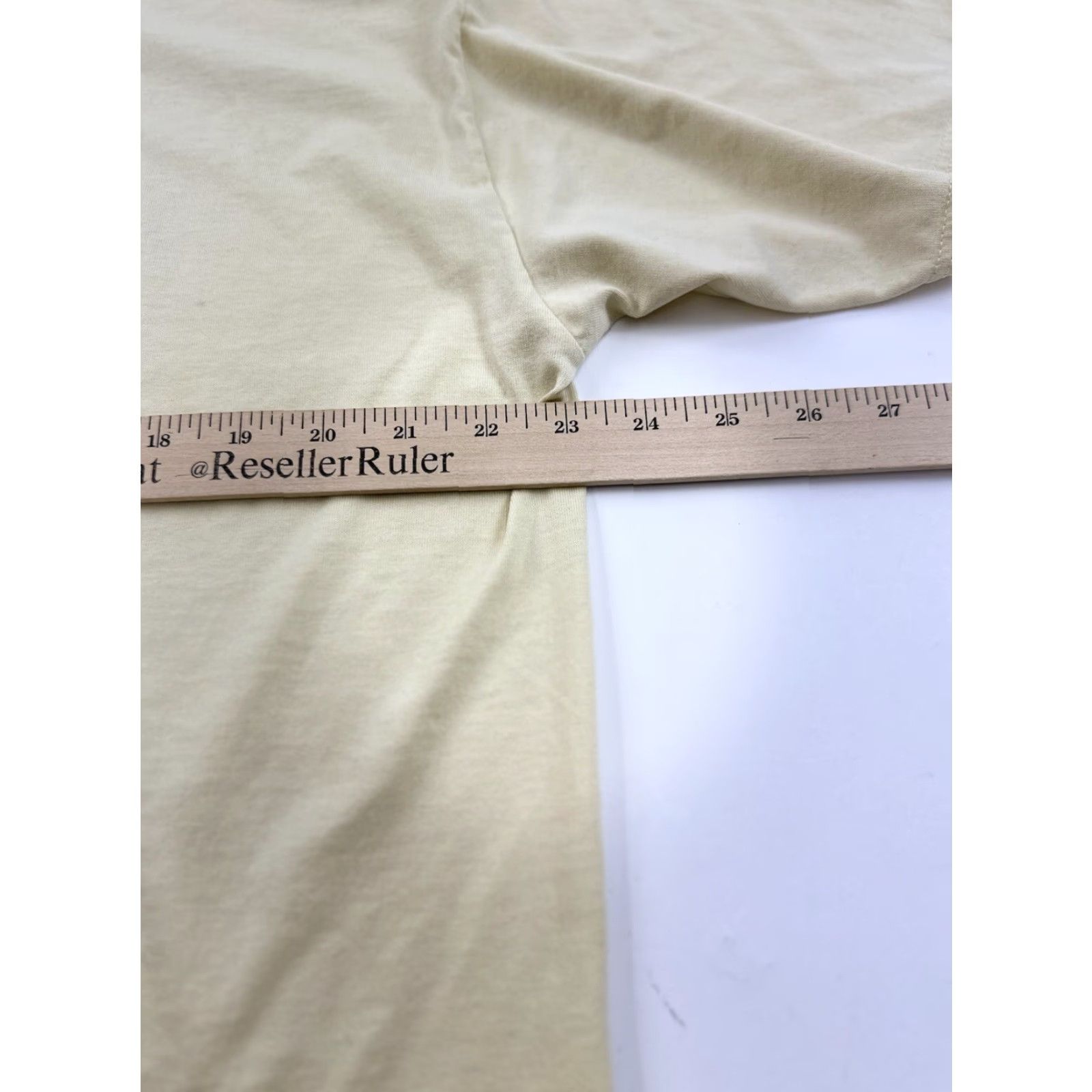 Jerzees VINTAGE EMT T SHIRT Men XL Yellow JERZEES USACrew Neck Short Sleeve Ambulance Stitch Shirt Mens XL Yellow USA Vintage EMT T Shirt Size US XL / EU 56 / 4 - 6 Thumbnail