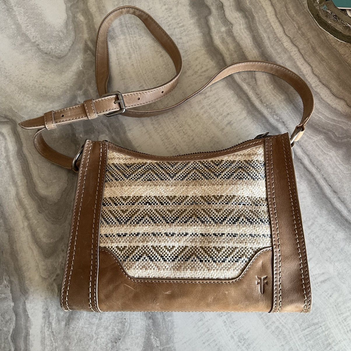 Frye FRYE Melissa Straw Zip Beige Brown Crossbody Bag Size ONE SIZE - 3 Thumbnail