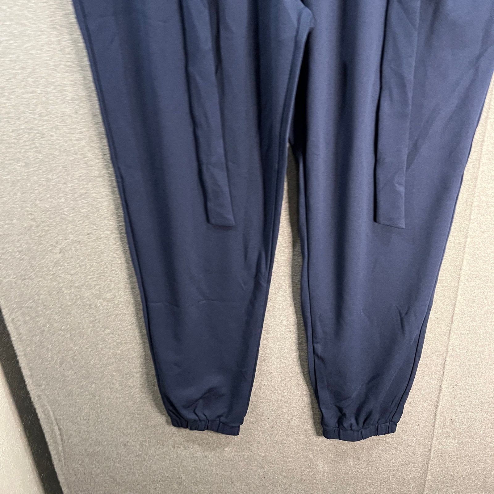 Other Girl With Curves Tall Knit Belted Jogger Pants Midnight Size 40" / US 18 - 6 Thumbnail