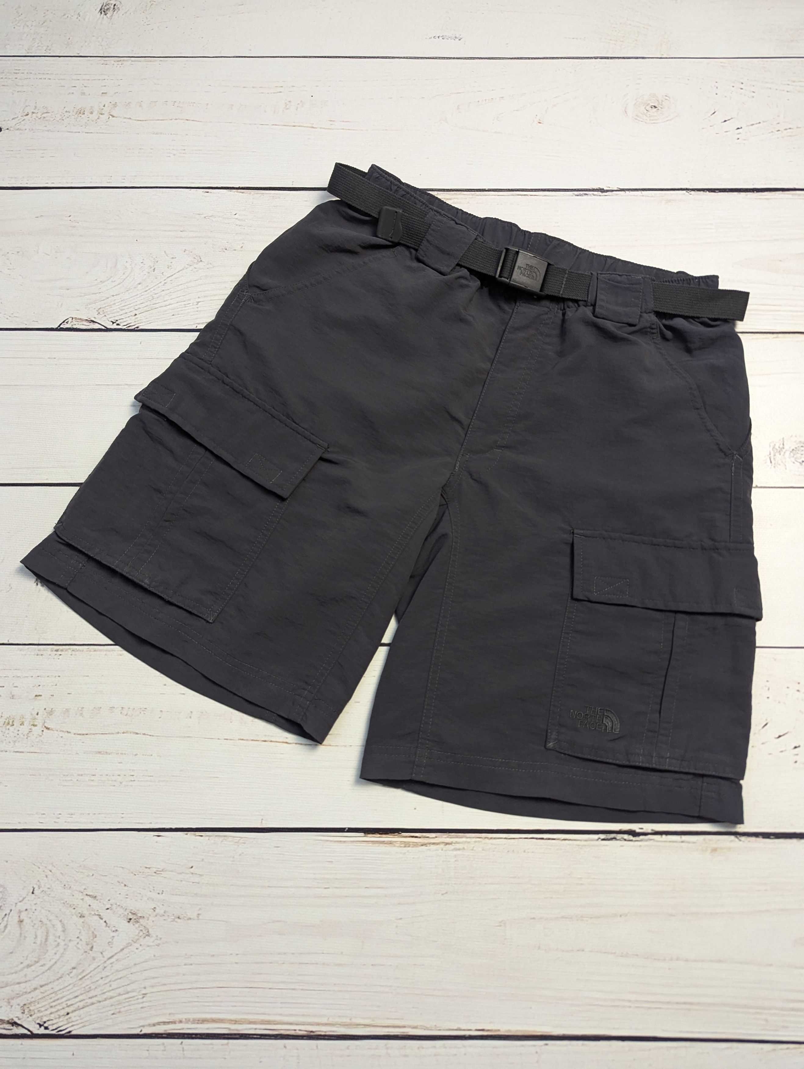The North Face The North Face Nylon Hiking Vintage Cargo Tech Shorts Small Size US 30 / EU 46 - 1 Thumbnail