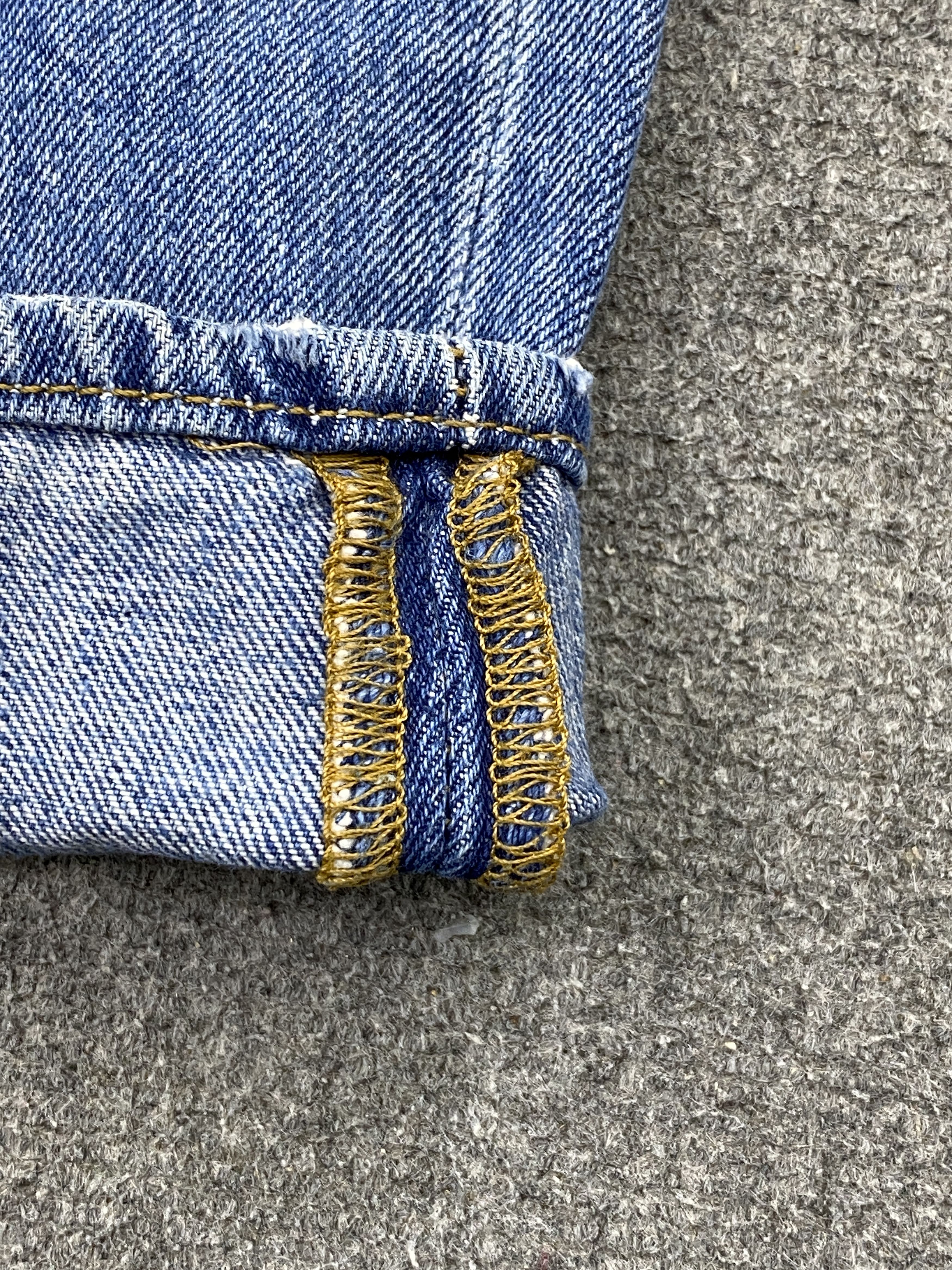 Levi's Blue Denim Vintage Levis 501 Jeans DP2660 Size US 31 - 11 Thumbnail