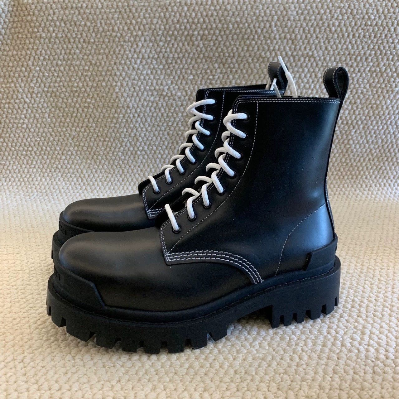 Balenciaga Balenciaga Strike lace-up vintage black boots Size US 7 / IT 37 - 3 Thumbnail