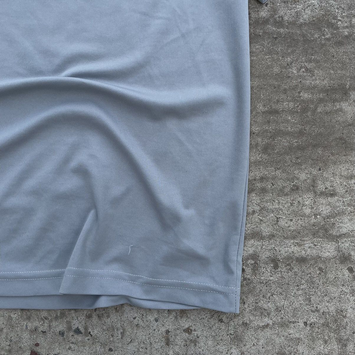 Nike × Vintage Vintage T-shirts Nike Big Logo Centre Logo Y2K 90s Size US XL / EU 56 / 4 - 10 Thumbnail