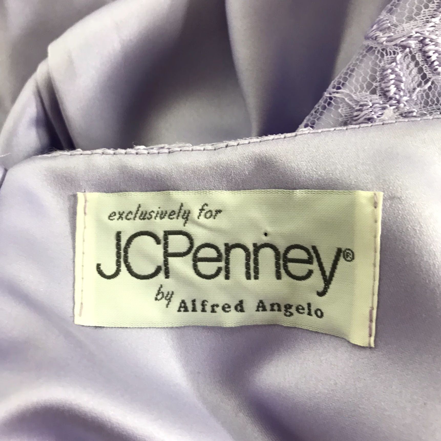 JCPenney VINTAGE JCPenney Alfred Angelo Women's Formal Dress 18 Purple A-line Satin Lace Victorian US Size 3XL / US 20-22 - 7 Thumbnail
