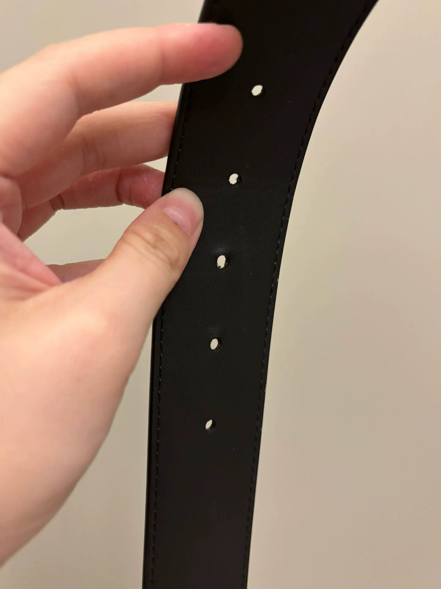 Louis Vuitton Louis Vuitton monogram black leather belt Size ONE SIZE - 5 Thumbnail