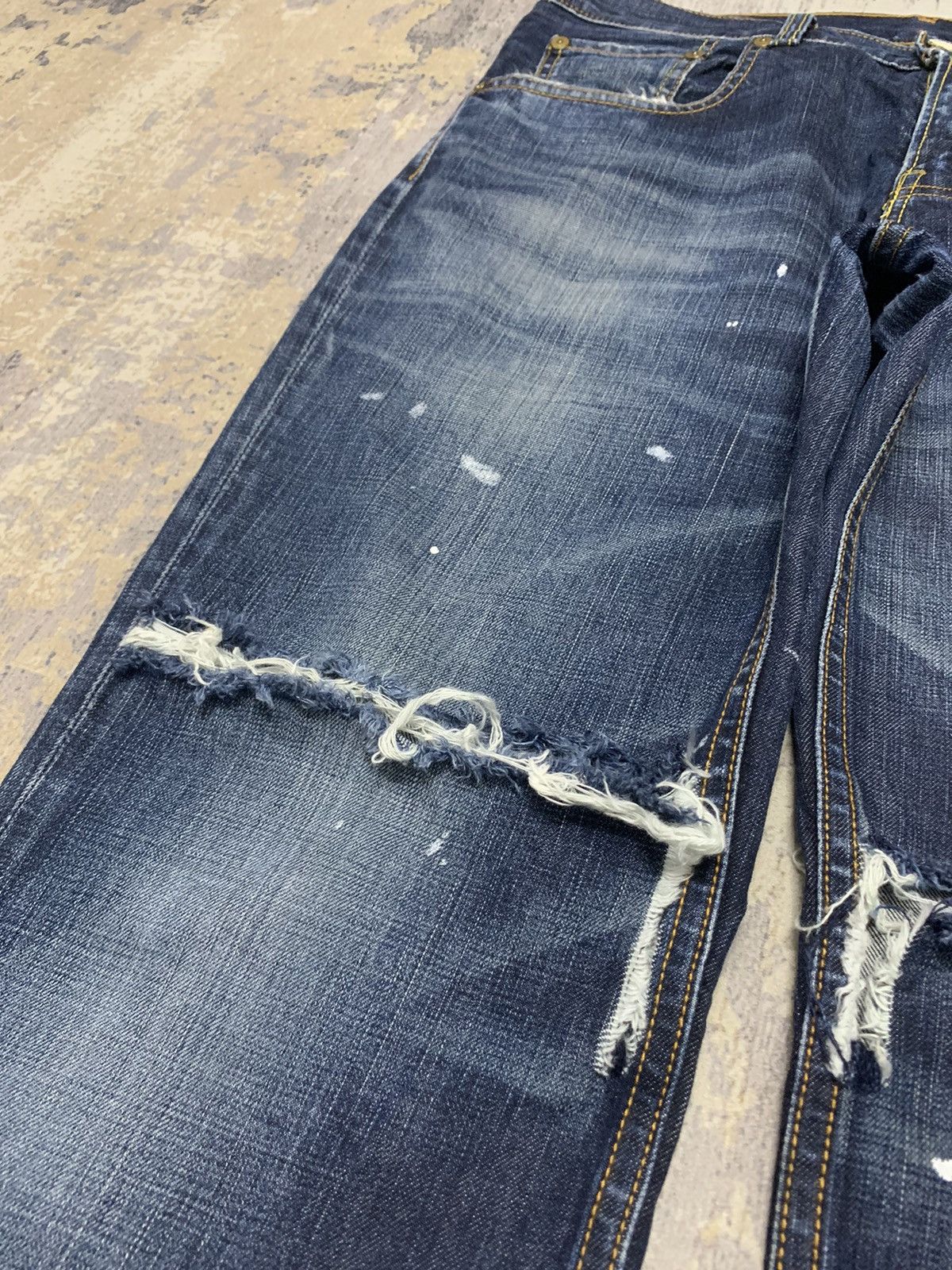 Levi's Levi’s 502 Distressed Straight Leg Jeans – Vintage Denim Size US 34 / EU 50 - 6 Thumbnail