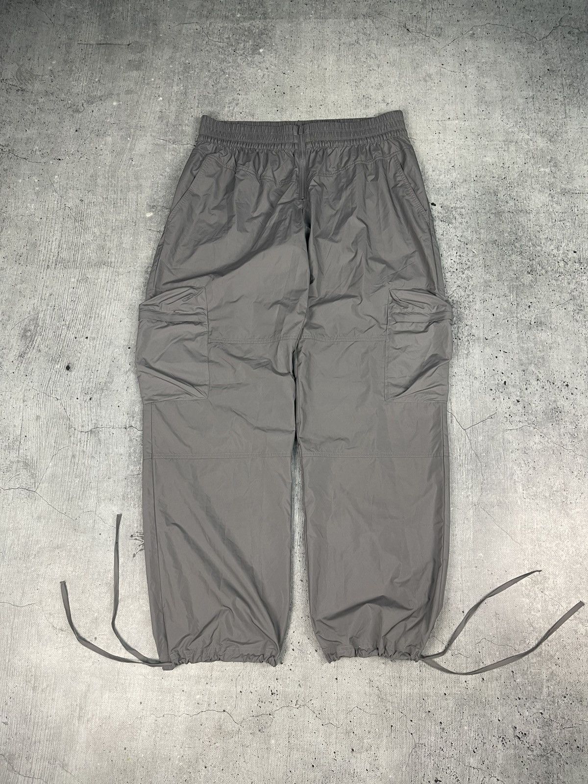 Japanese Brand Vintage 90's Bondage Japanese Avantgarde Cargo Pants Y2K Size US 32 / EU 48 - 7 Thumbnail