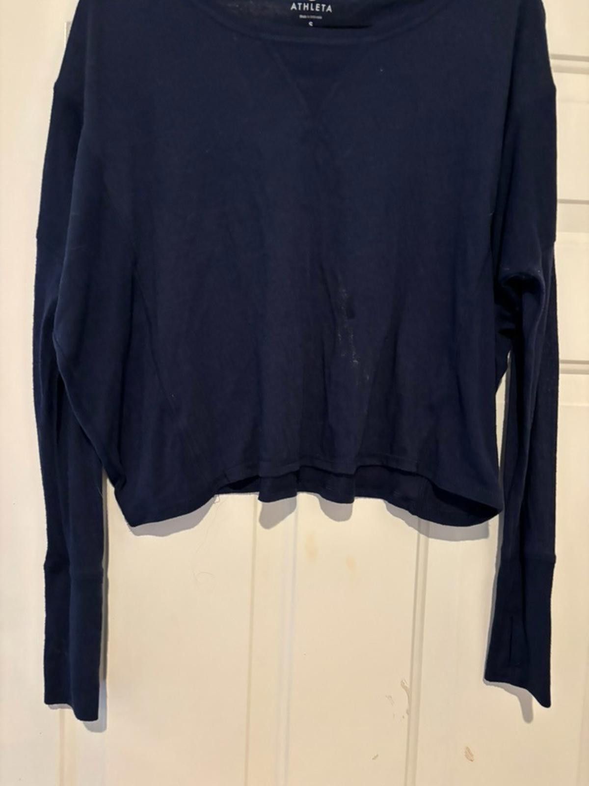 Designer Women's sz S athleta athleticblue shirt #644 DISCOLORED SPOT Size S / US 4 / IT 40 - 1 Thumbnail