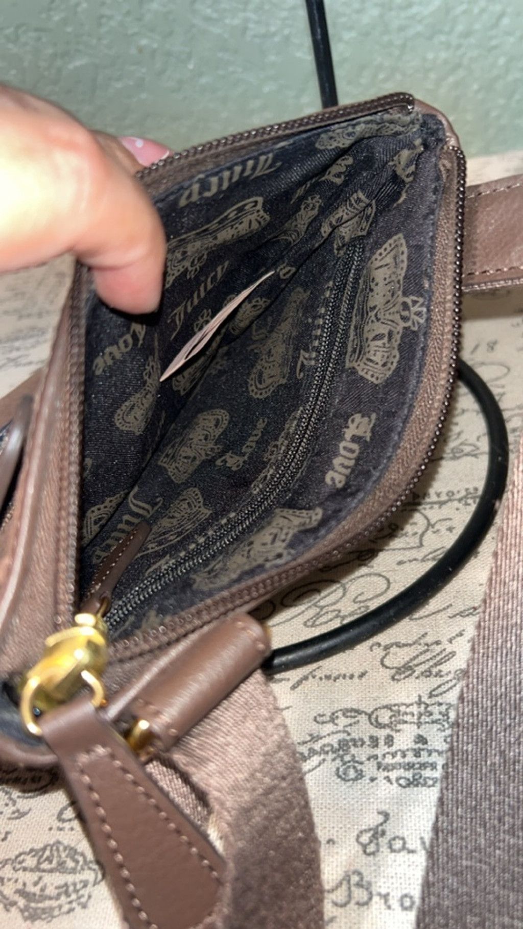 Juicy Couture Women's Juicy Couture Crossbody Bag One Size Brown Gold Size ONE SIZE - 3 Thumbnail