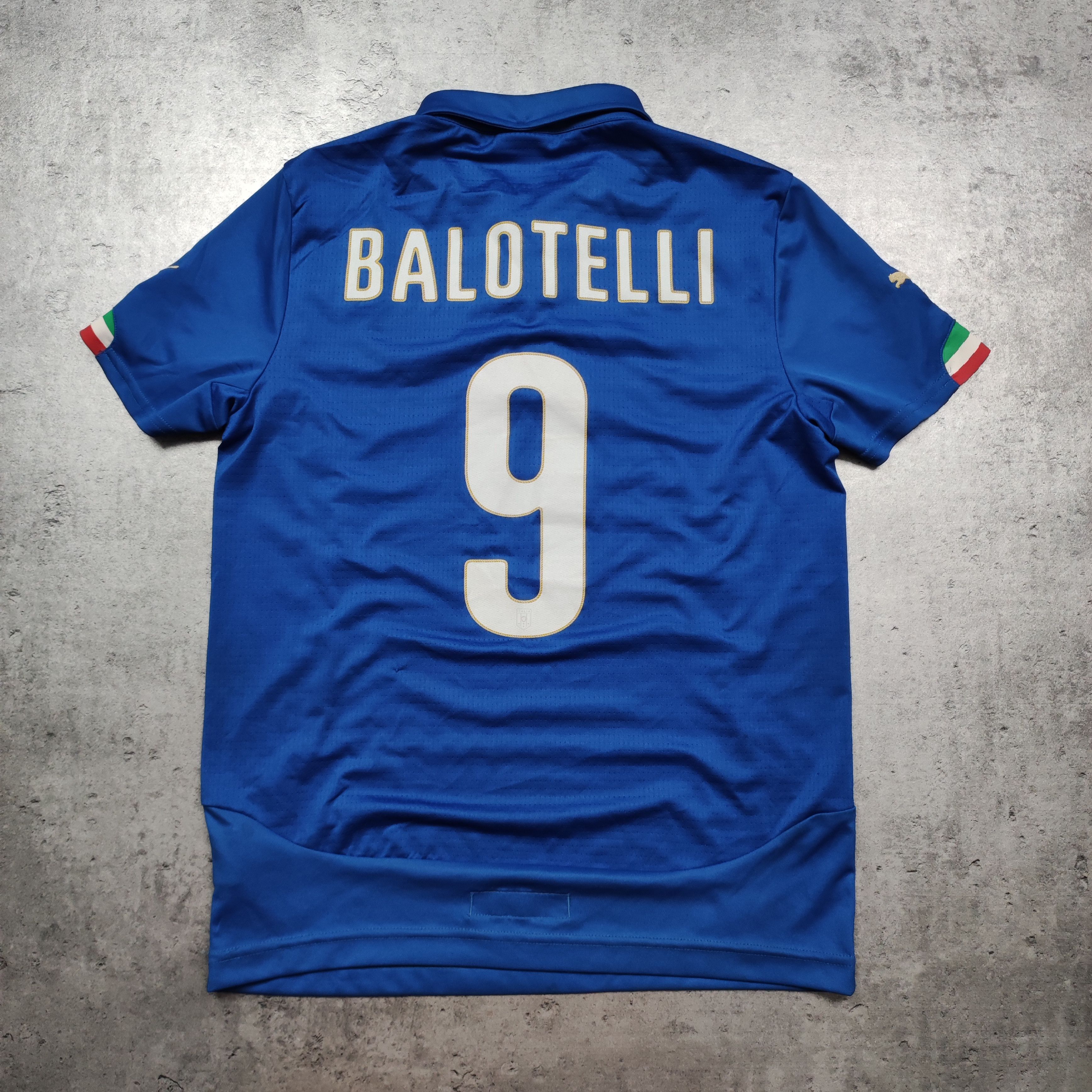 Puma Vintage 2014 World Cap Italy National #9 Balotelli Jersey Size US XXS / EU 40 - 11 Thumbnail