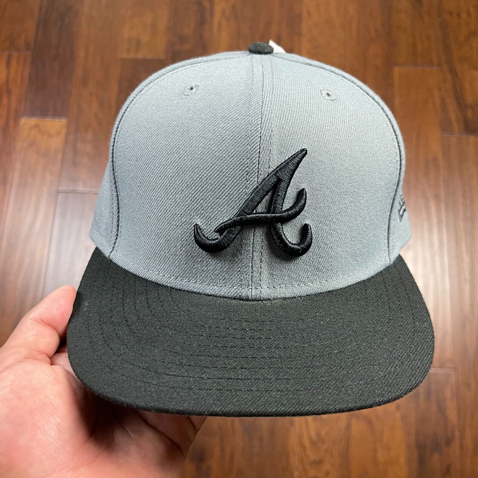 New Era Atlanta Braves New Era Gray Black Fitted Hat Cap Size 7 1/4 Size ONE SIZE - 2 Thumbnail