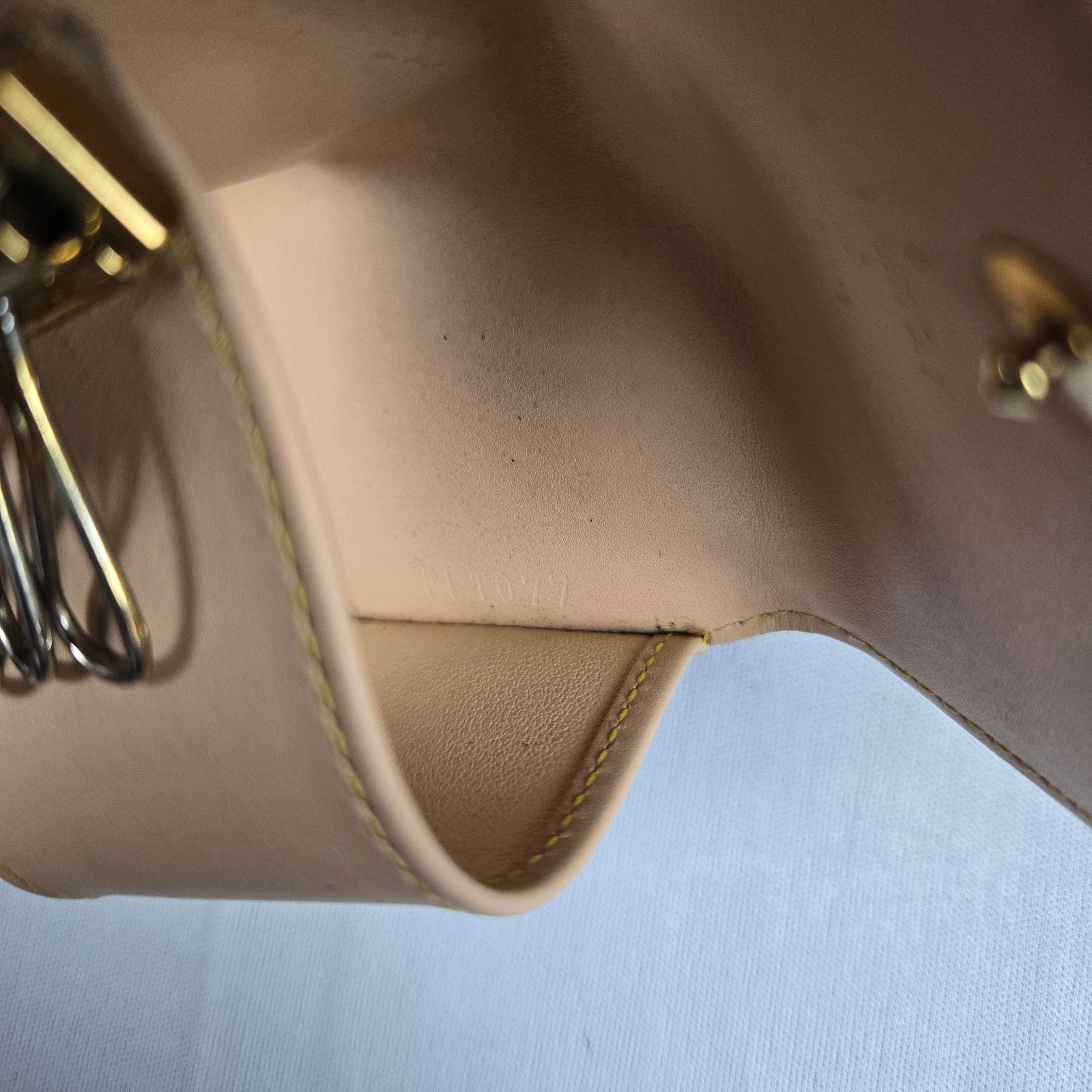 Louis Vuitton Louis Vuitton Murakami Monogram Key Case or Holder Size ONE SIZE - 3 Thumbnail