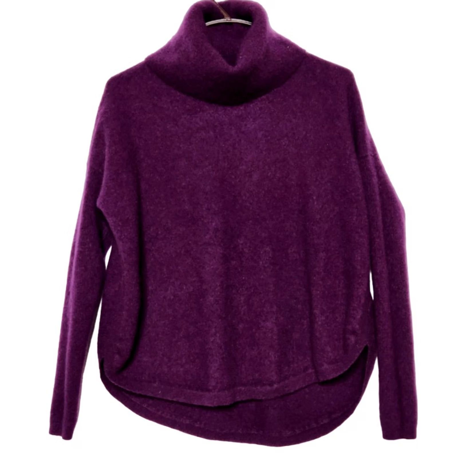 Saks Fifth Avenue Saks Fifth Avenue Womens XS 100% Cashmere Turtleneck Sweater Pullover Shirt Pullover Size XS / US 0-2 / IT 36-38 - 2 Thumbnail
