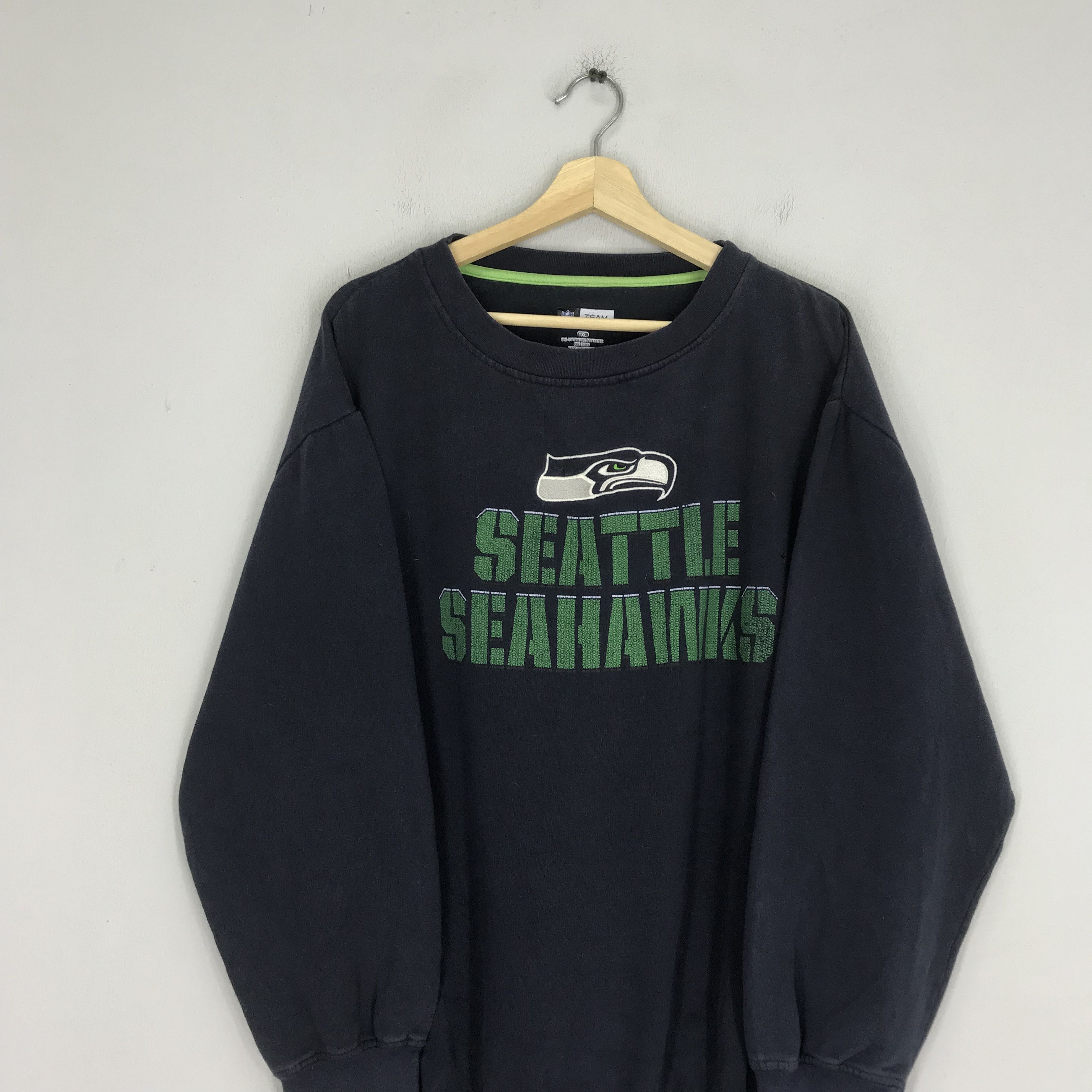 NFL Vintage Seahawks Crewneck, Seahawks Sweatshirt - 65 Size US XXL / EU 58 / 5 - 2 Thumbnail