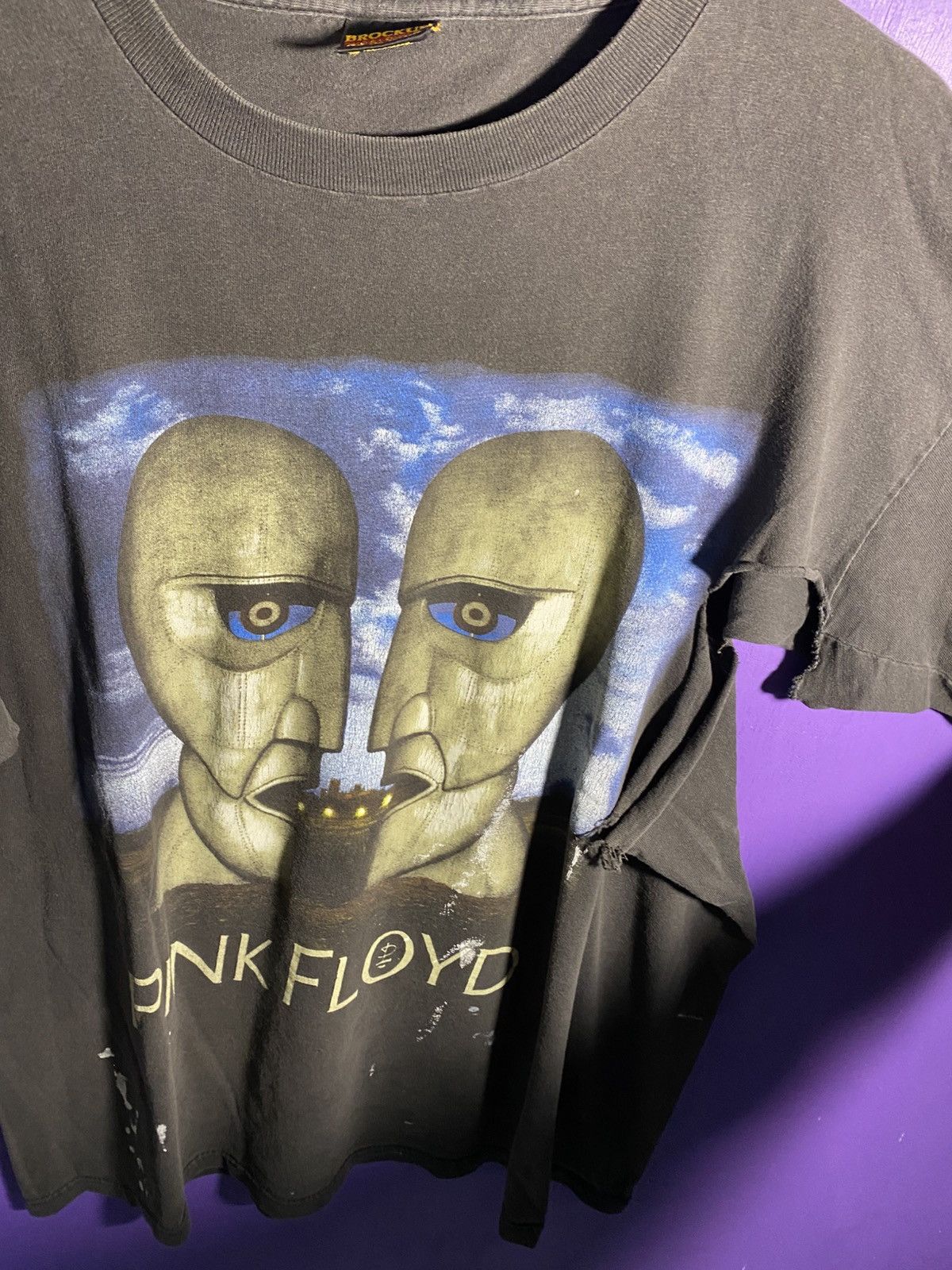 Band Tees Vintage 1994 Pink floyd division bell faded tour tee Size US XL / EU 56 / 4 - 3 Thumbnail