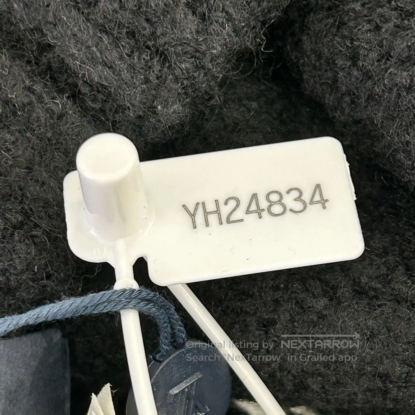 Louis Vuitton Louis Vuitton Large logo hooded loose-fitting teddy sweate Size US S / EU 44-46 / 1 - 8 Thumbnail