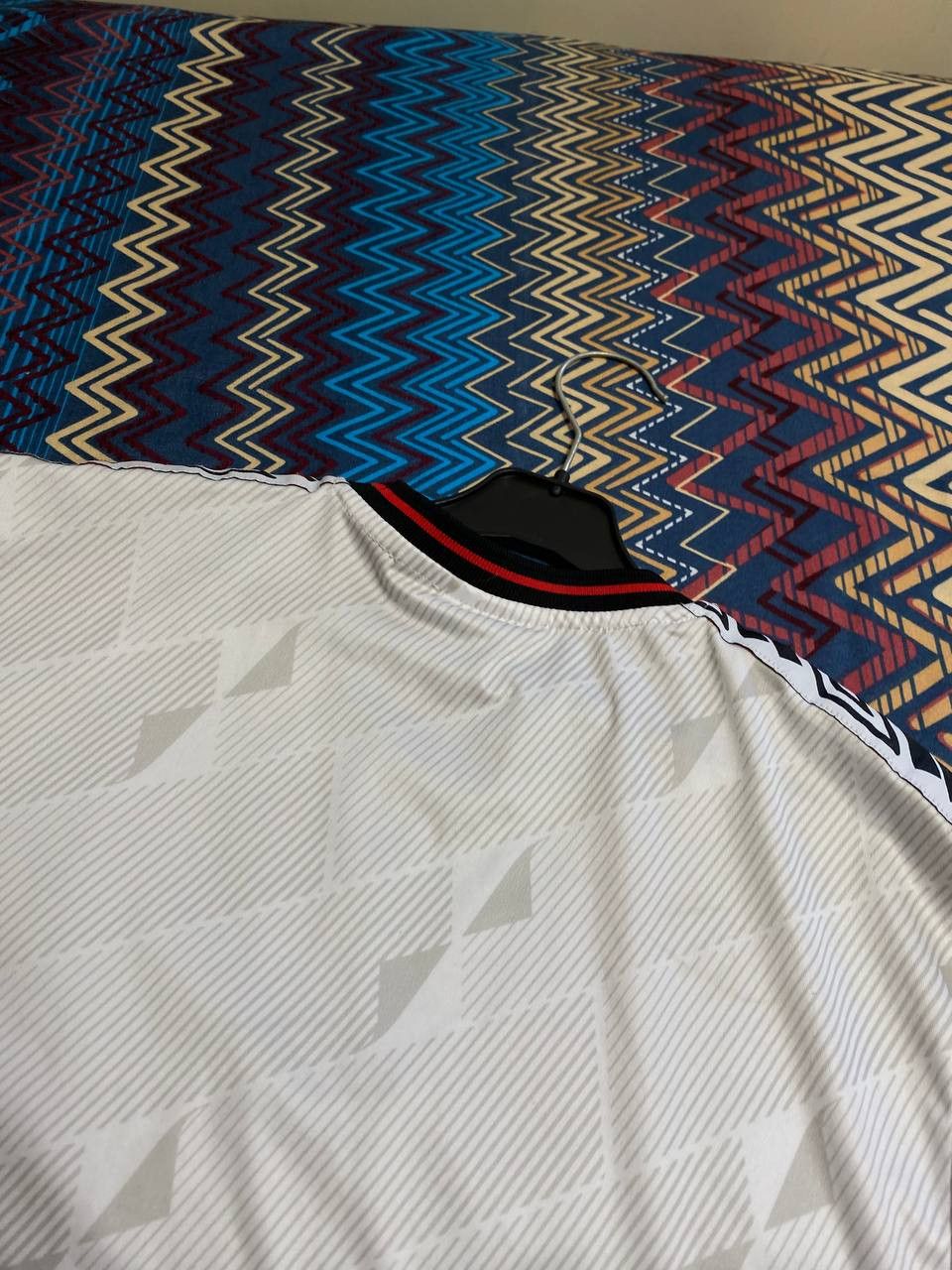 Umbro × Vintage T Shirt Center Logo Vintage Umbro 90s Size US S / EU 44-46 / 1 - 15 Thumbnail