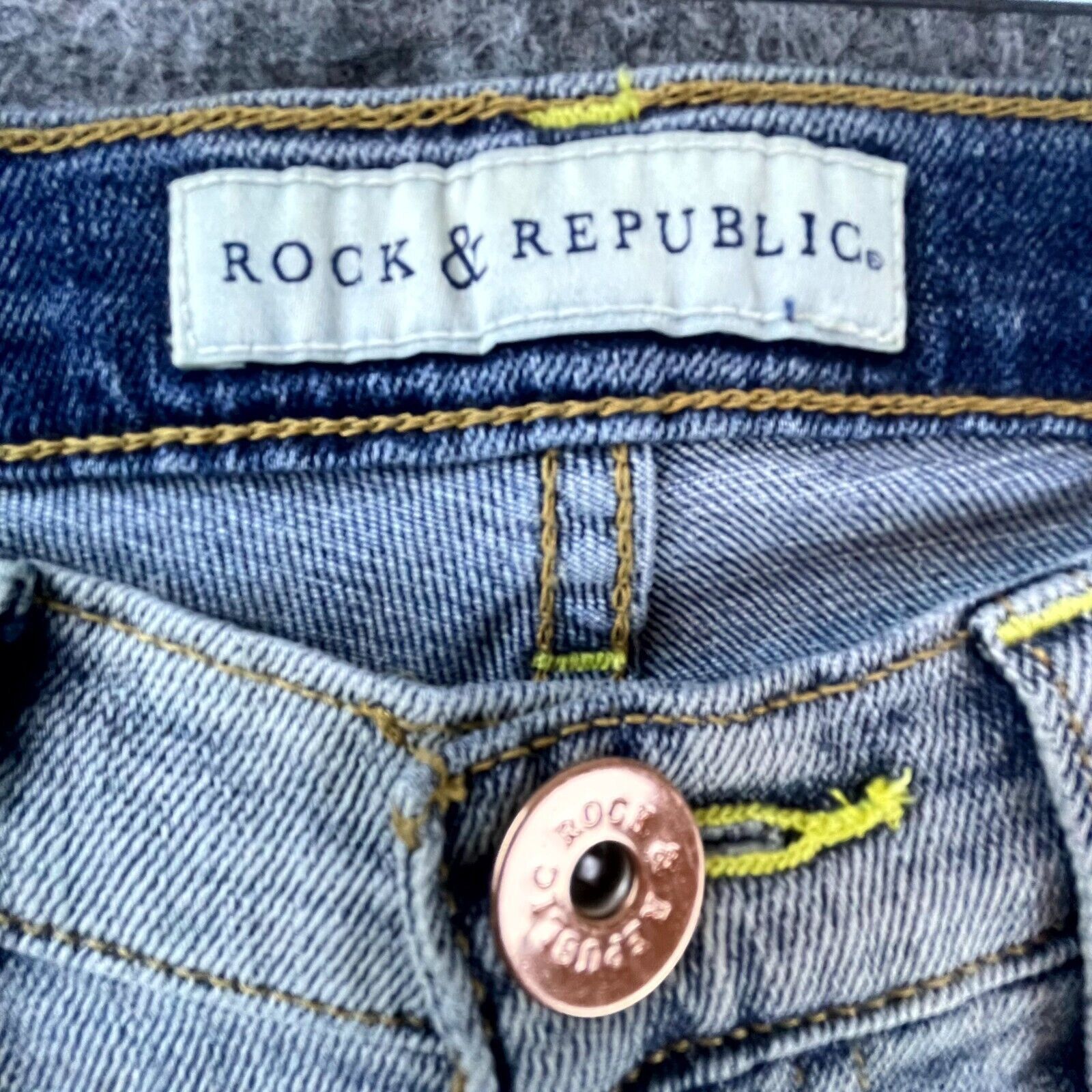 Rock & Republic Rock & Republic Jeans Womens 8 Berlin Distressed Skinny Size 30" / US 8 / IT 44 - 4 Thumbnail