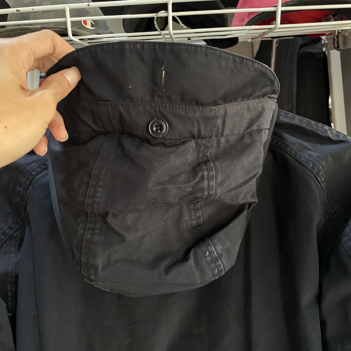 Japanese Brand × Lemaire × Uniqlo Uniqlo and Lemaire Black Light Jacket Hooded Size US M / EU 48-50 / 2 - 12 Thumbnail