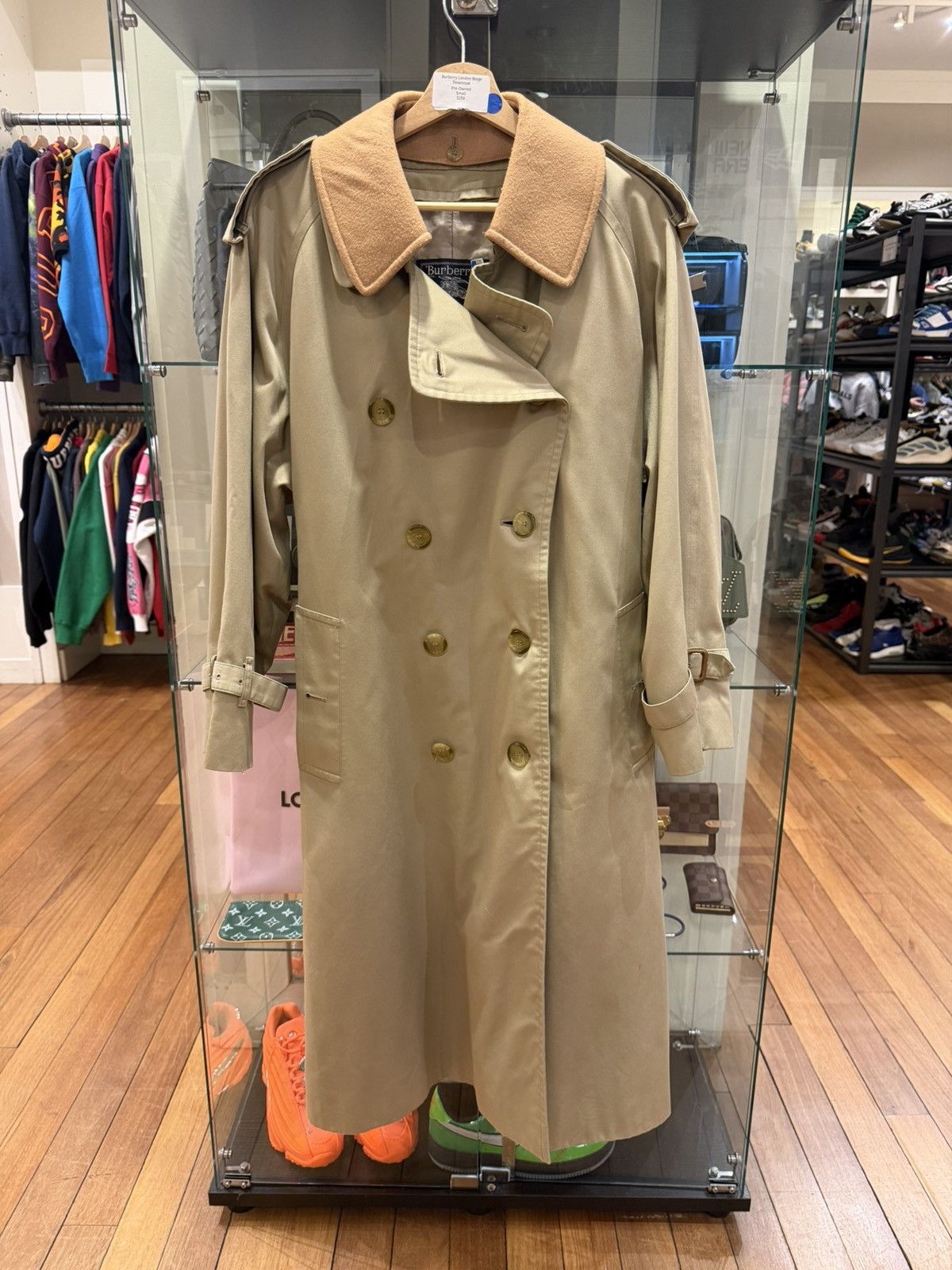 Burberry Burberry London Wool Double Lined Trench Down Coat Size US S / EU 44-46 / 1 - 1 Thumbnail