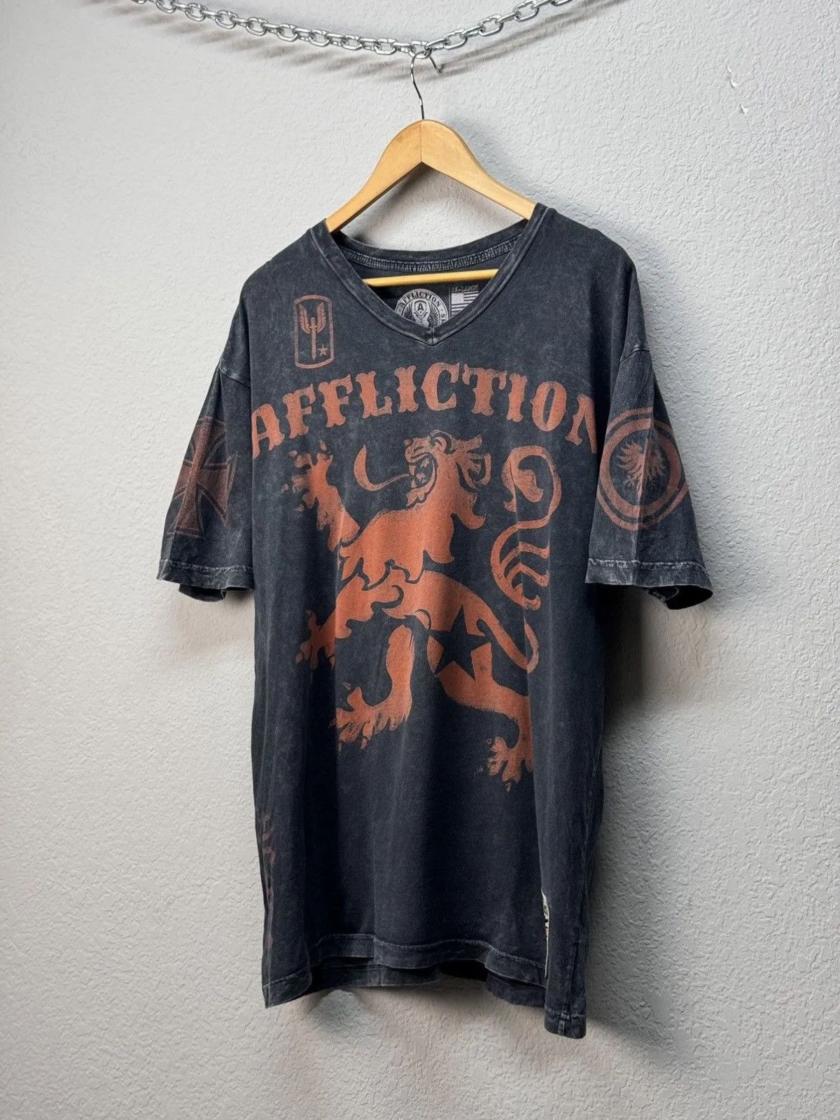 Affliction × Ed Hardy × Gotcha Vintage Affliction Double Skull Black T Shirt Japan Size US XL / EU 56 / 4 - 3 Thumbnail
