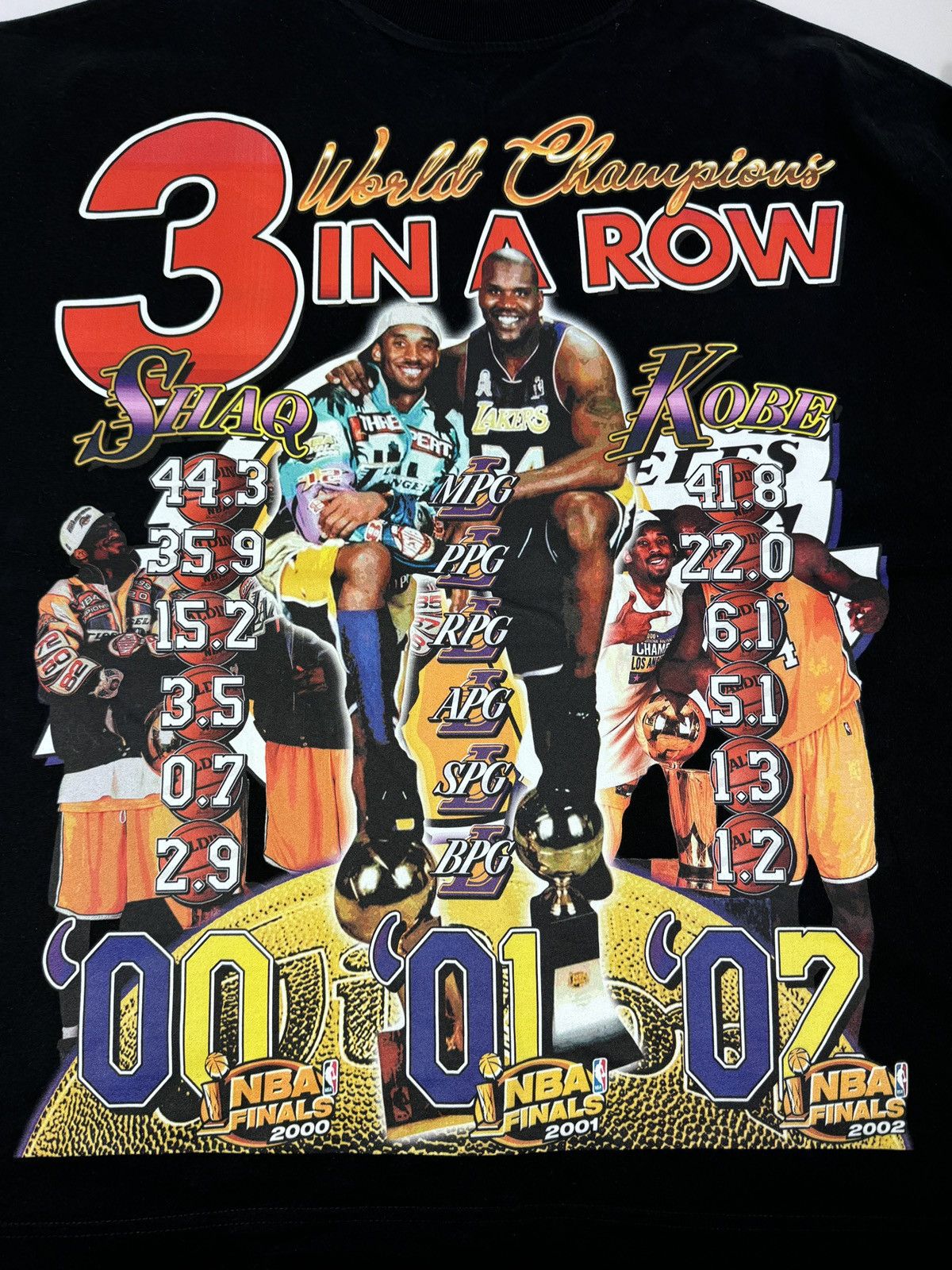 Other CRAZY TEES SHAQ AND KOBE PRINT T-SHIRT Size US XXL / EU 58 / 5 - 3 Thumbnail