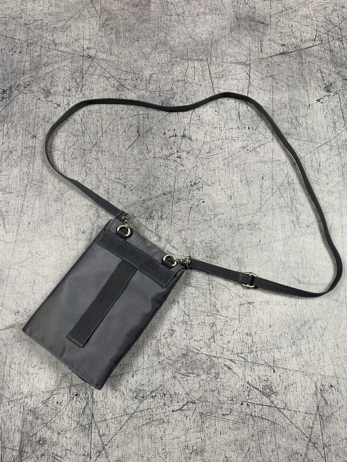 Nike Vintage Hype Nike Swoosh Shoulder Bag Metal Logo Size ONE SIZE - 9 Thumbnail