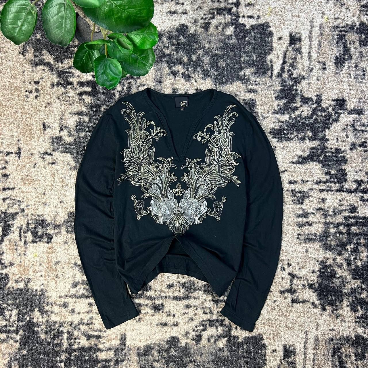 Just Cavalli Just Cavalli Avant Garde Style V-Neck Long Sleeve Size L / US 10 / IT 46 - 1 Thumbnail