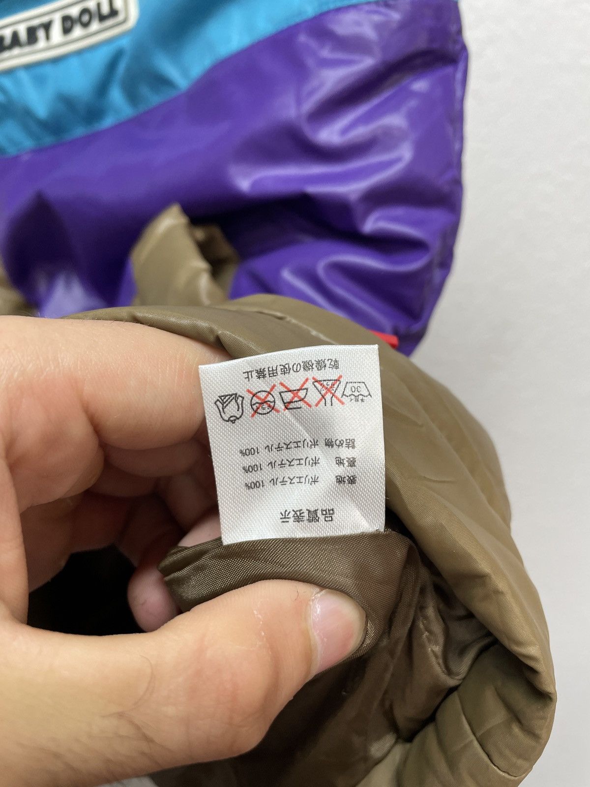 Japanese Brand Vintage y2k Baby Doll Wiwiene Westwood Vibe Nylon Vest Puffe Size US L / EU 52-54 / 3 - 11 Thumbnail