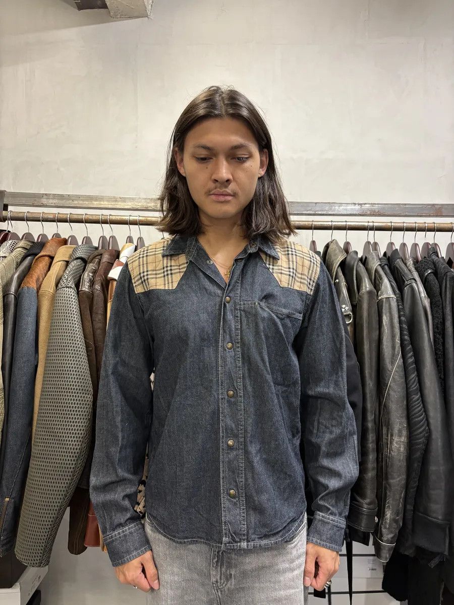 Burberry 2000s Burberry Tartan Blue Denim Shirt Size US M / EU 48-50 / 2 - 2 Thumbnail