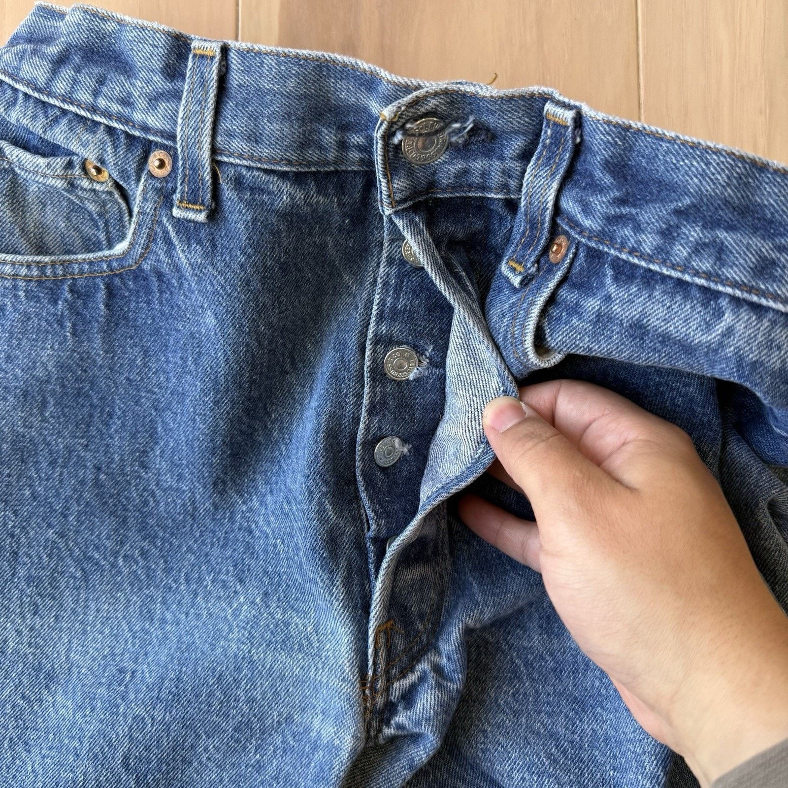 Levi's × Vintage Vintage Levis 501 Jeans 32 Blue 80s Dark Wash Made in USA Size US 32 / EU 48 - 6 Thumbnail