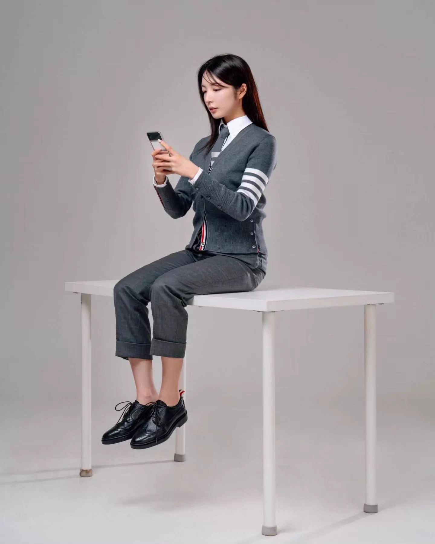 Thom Browne Thom Browne Women's Black Brogue Leather Oxfords 38 Size US 7.5 / IT 37.5 - 8 Thumbnail