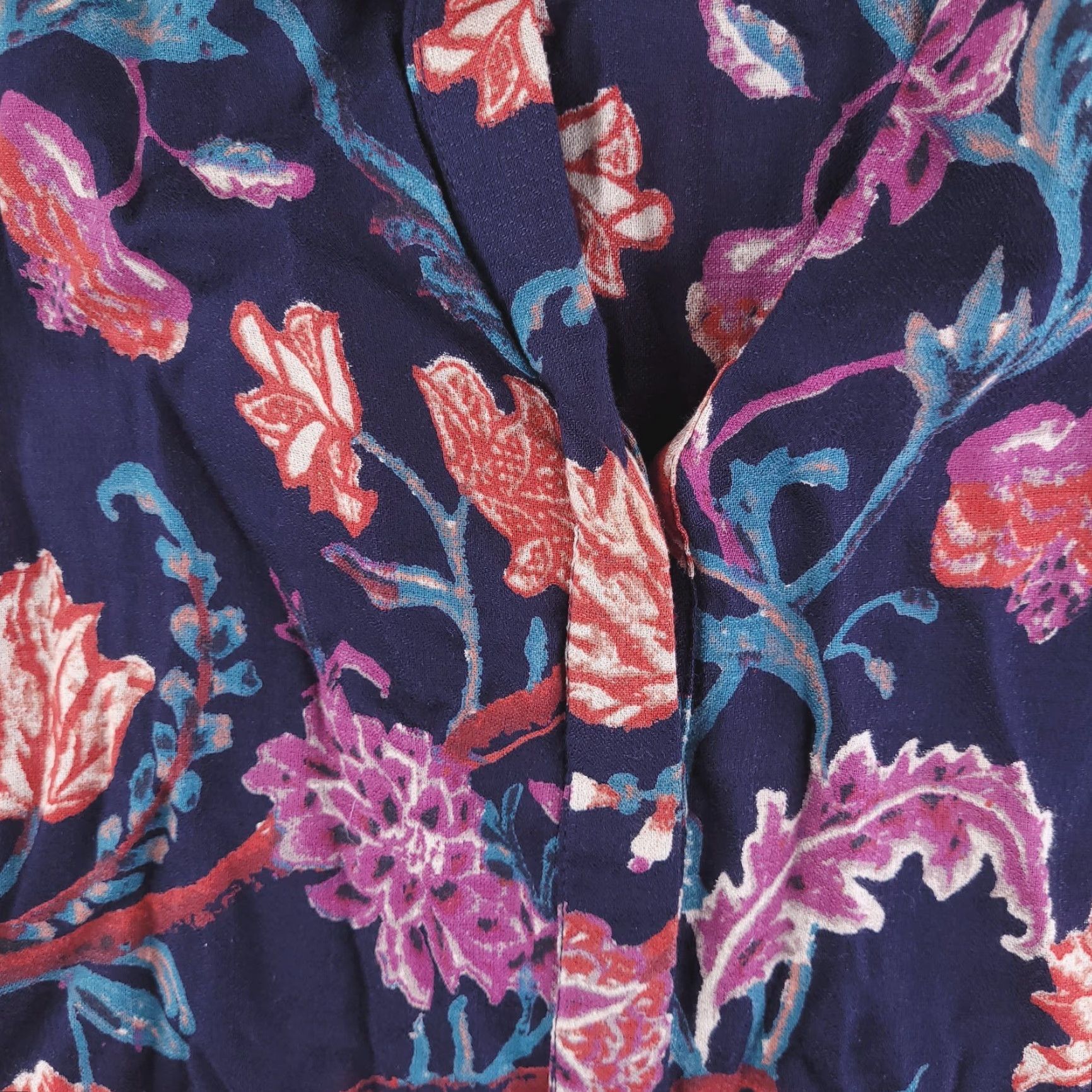 Lucky Brand Lucky Brand Top Womens XS Floral Paisley Popover Long Sleeve V-Neck Blouse Dress Shirt Womens XS Blue Paisley 90s? Size XS / US 0-2 / IT 36-38 - 3 Thumbnail